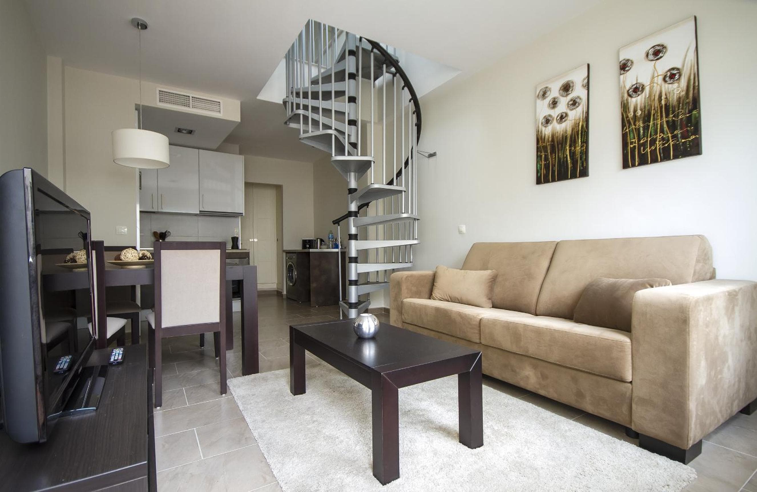 Apartamentos Pinar Málaga Centro - Carretería — 19