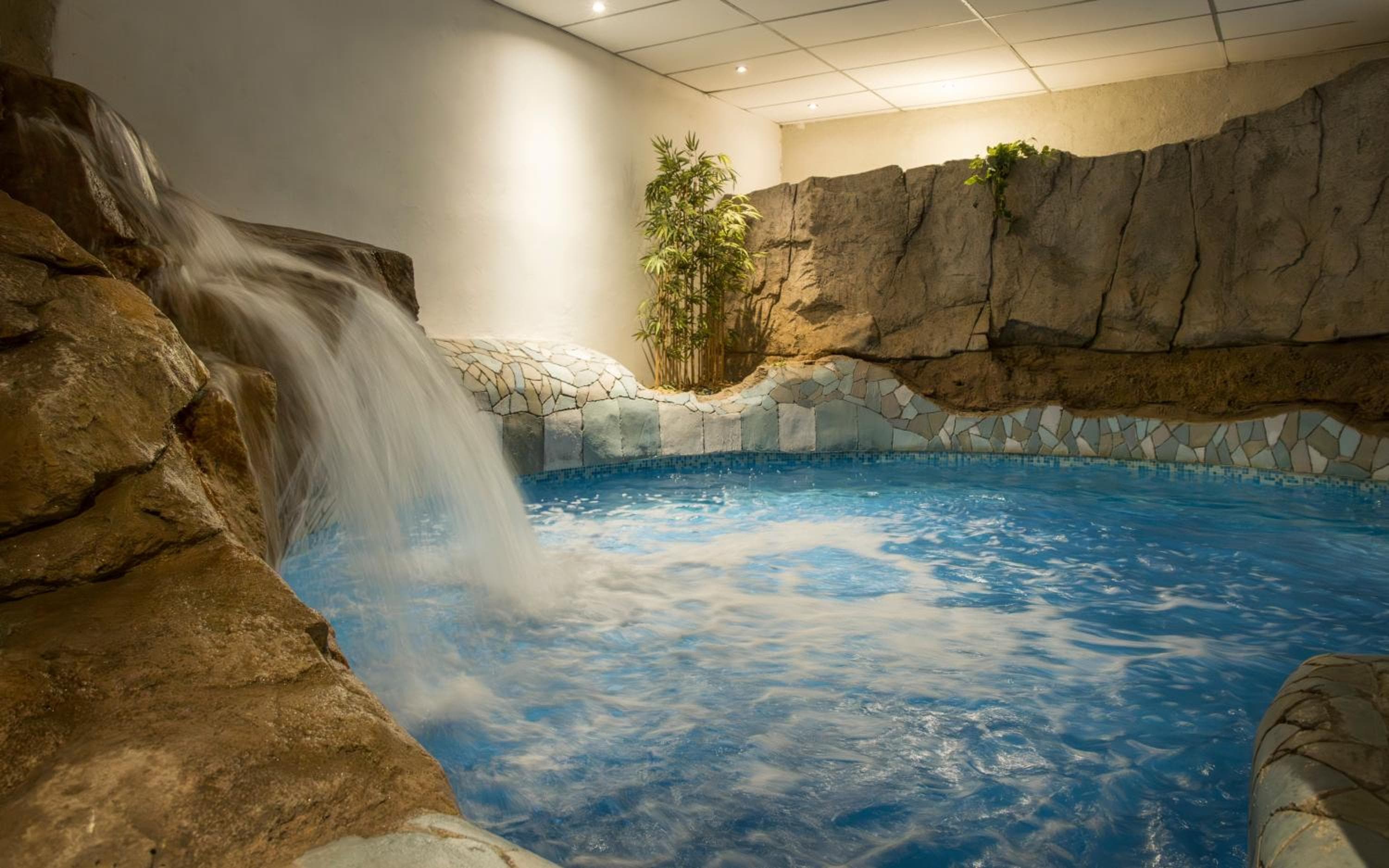 Ilunion Les Corts Spa — 25