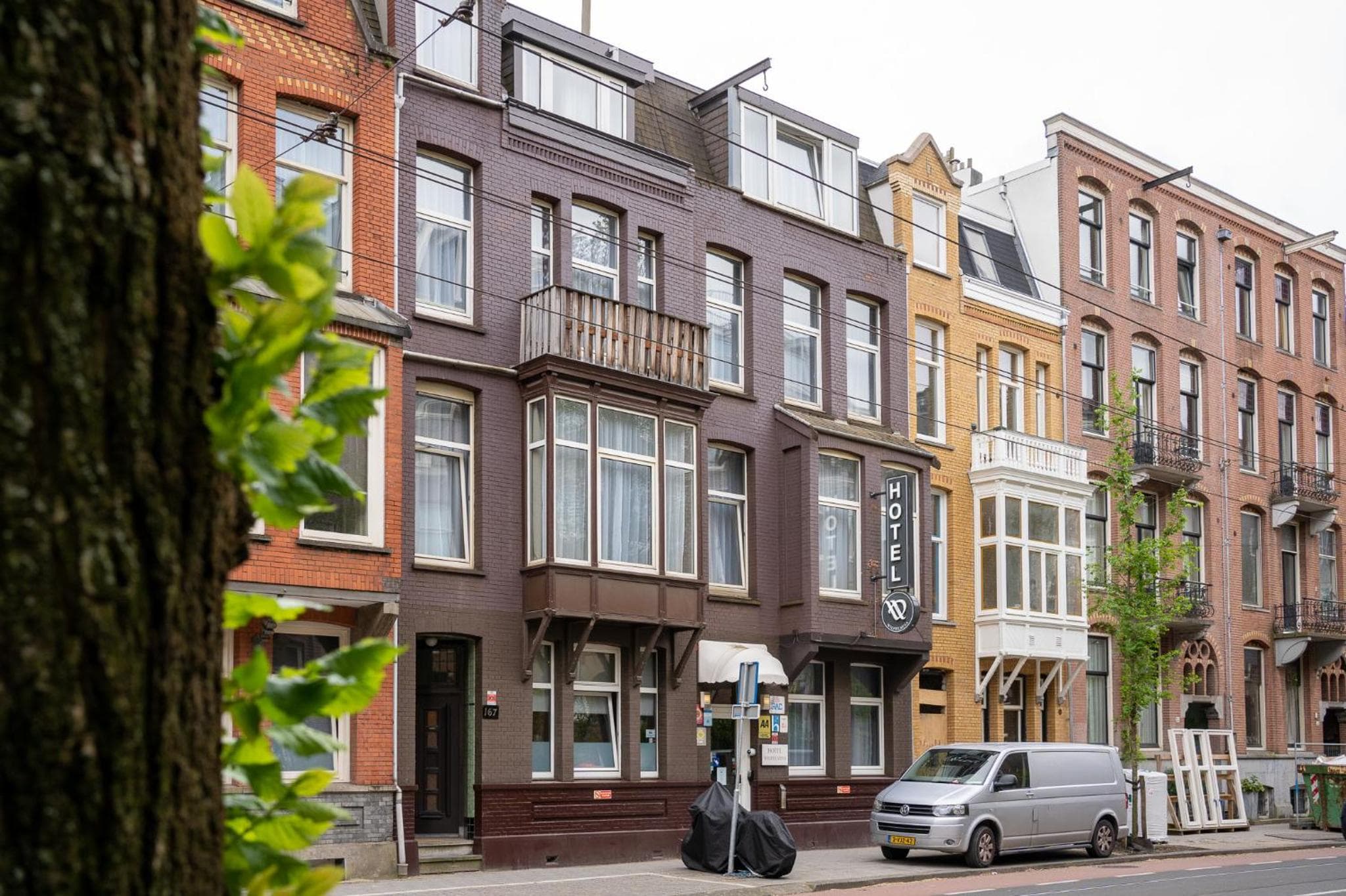 Aadam Wilhelmina Hotel — 1