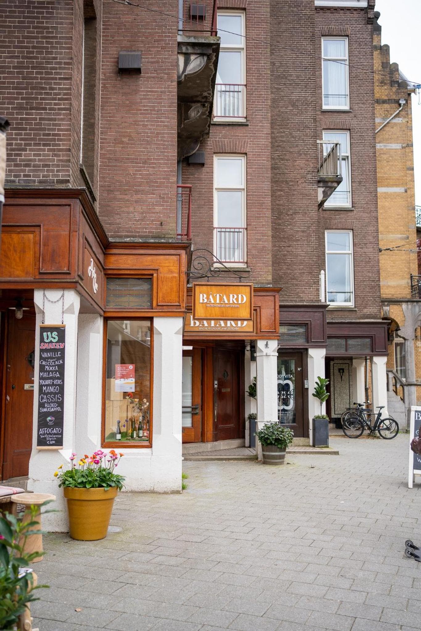 Aadam Wilhelmina Hotel — 10