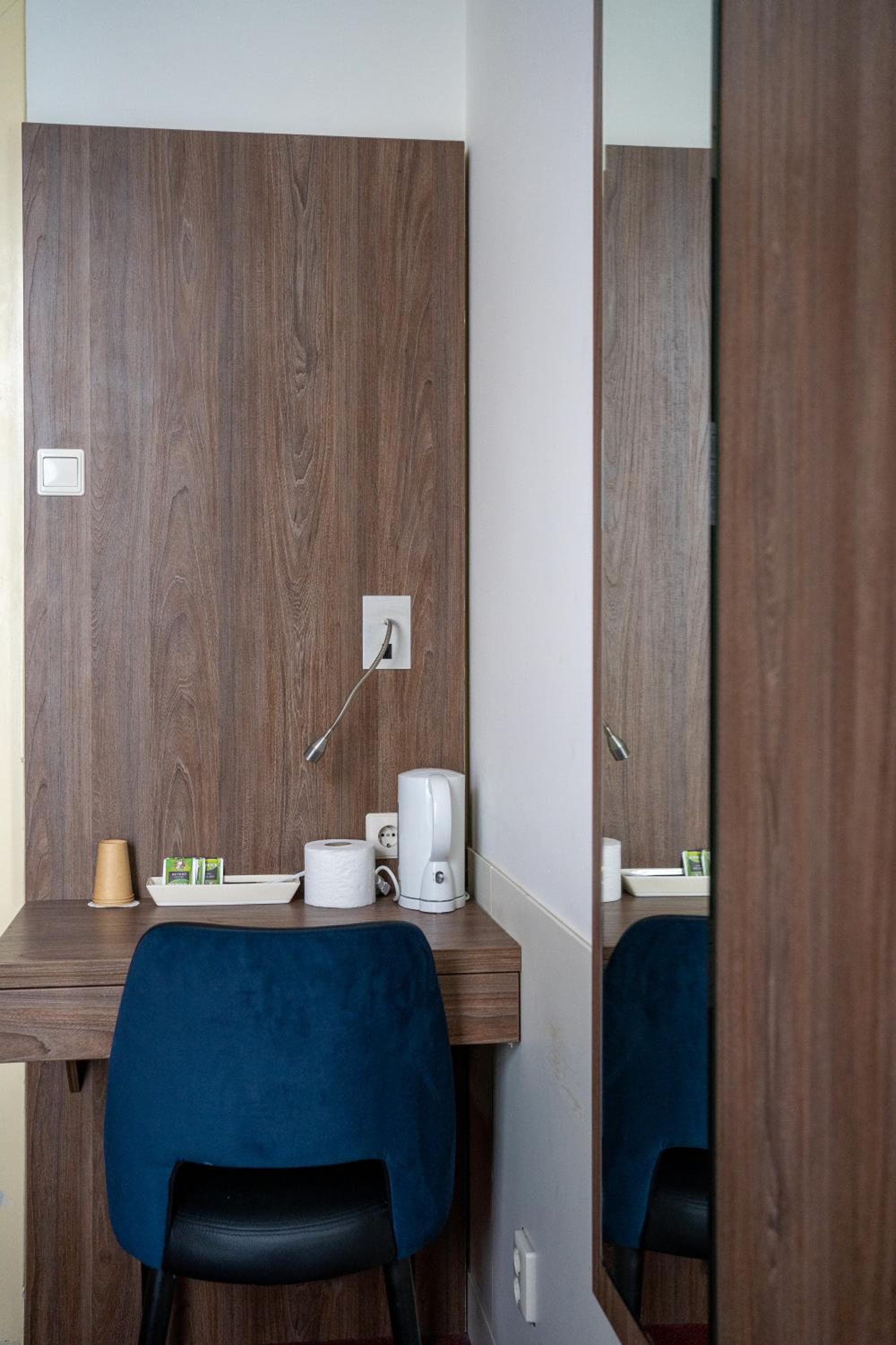 Aadam Wilhelmina Hotel — 22