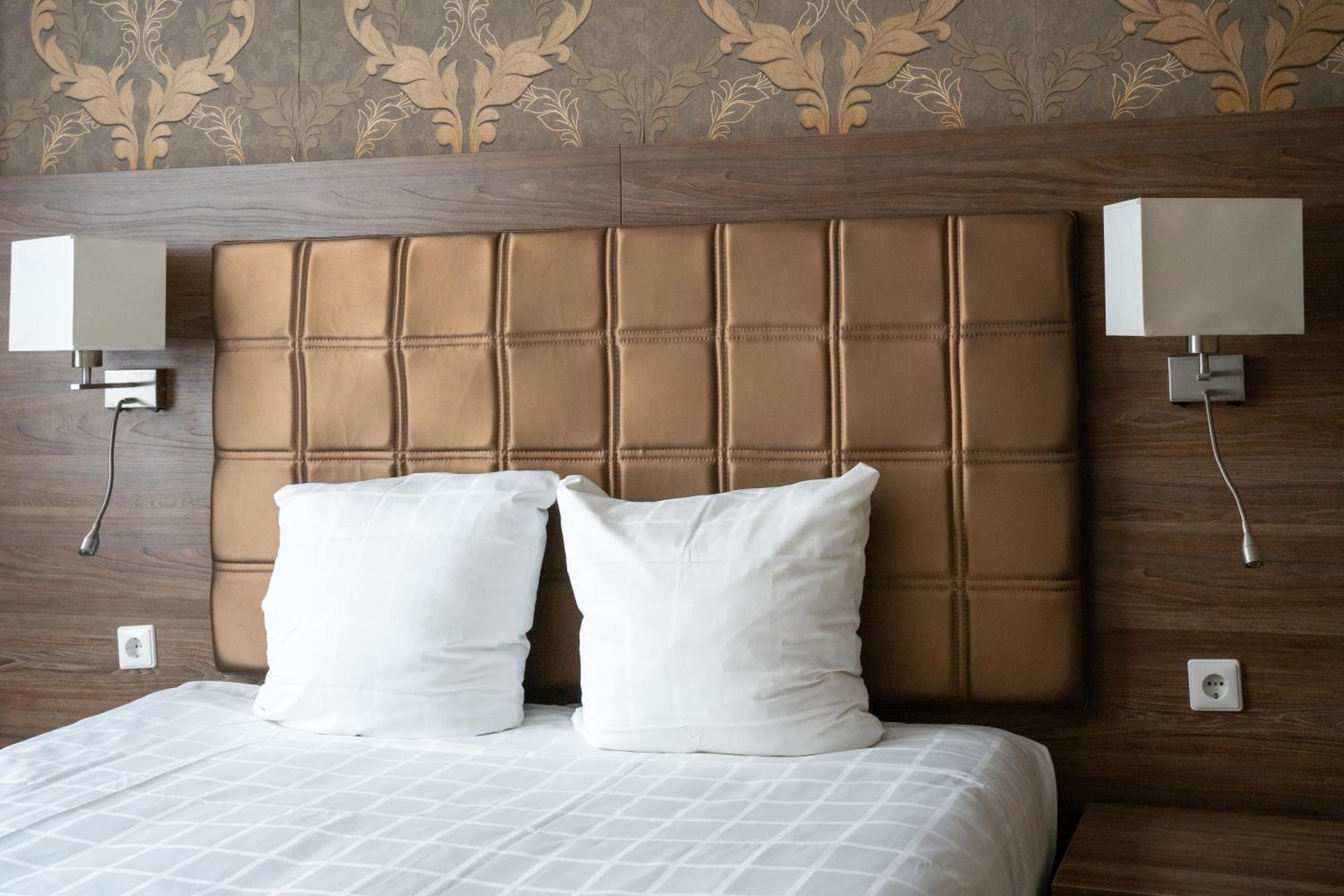 Aadam Wilhelmina Hotel — 2