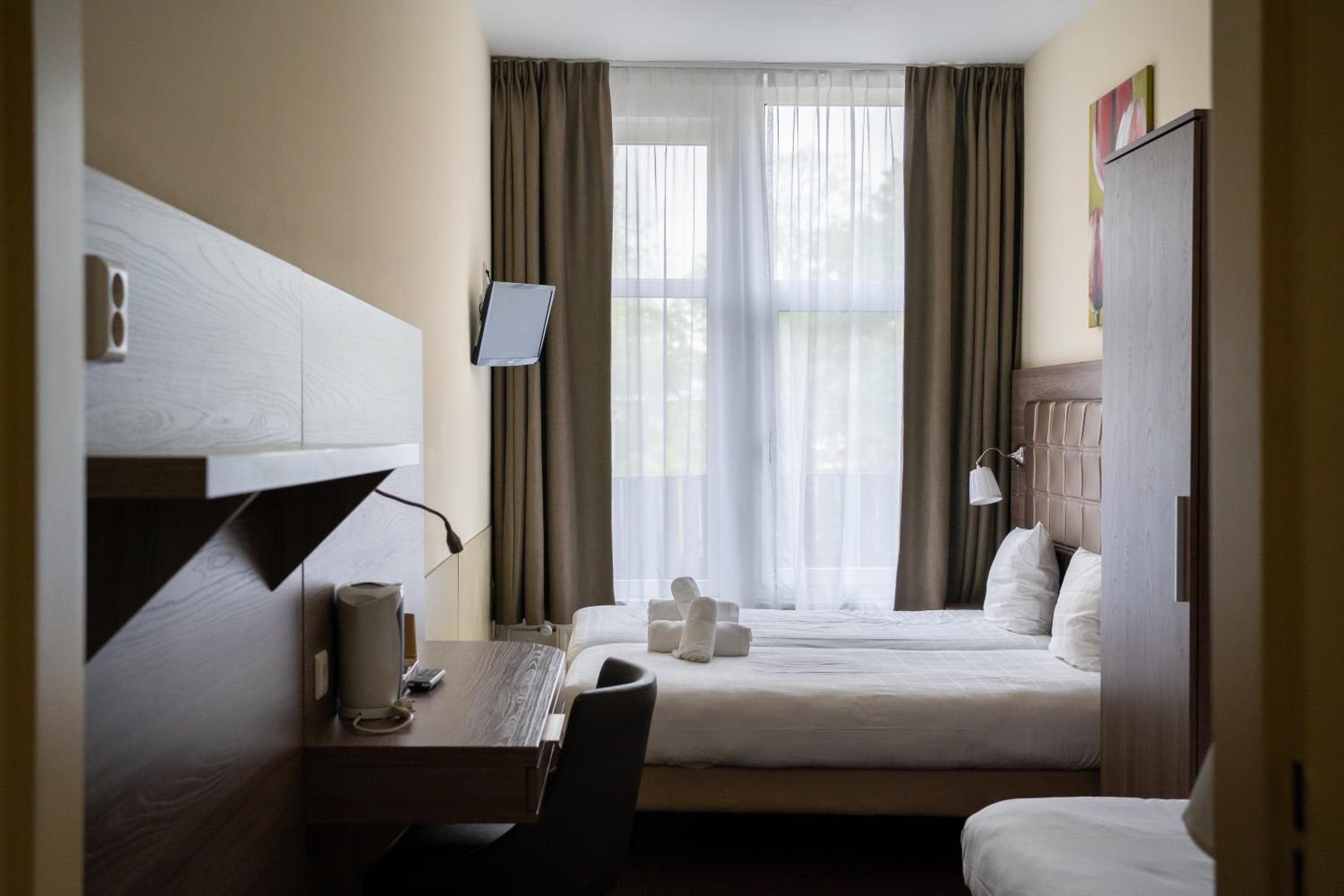 Aadam Wilhelmina Hotel — 22