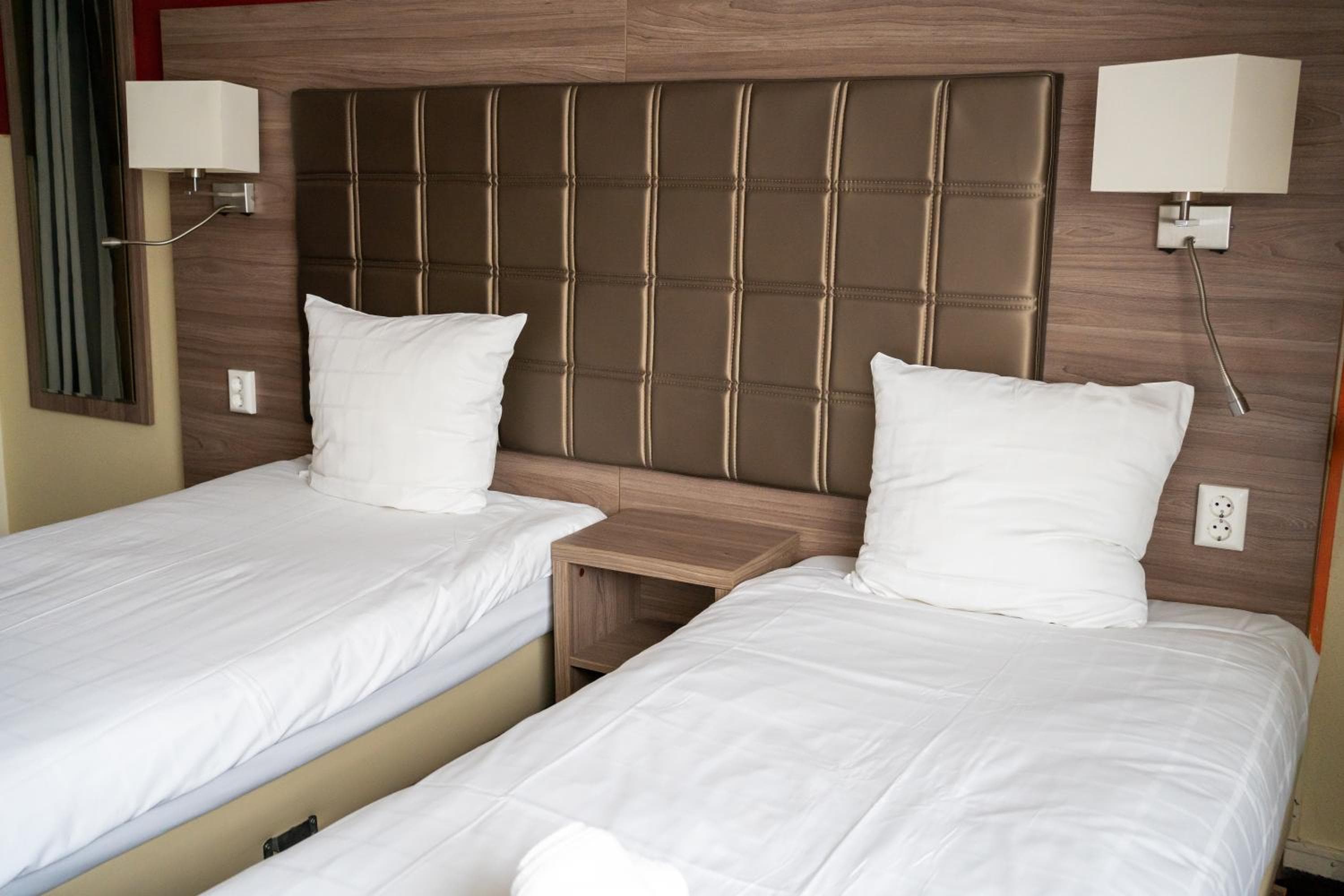 Aadam Wilhelmina Hotel — 20