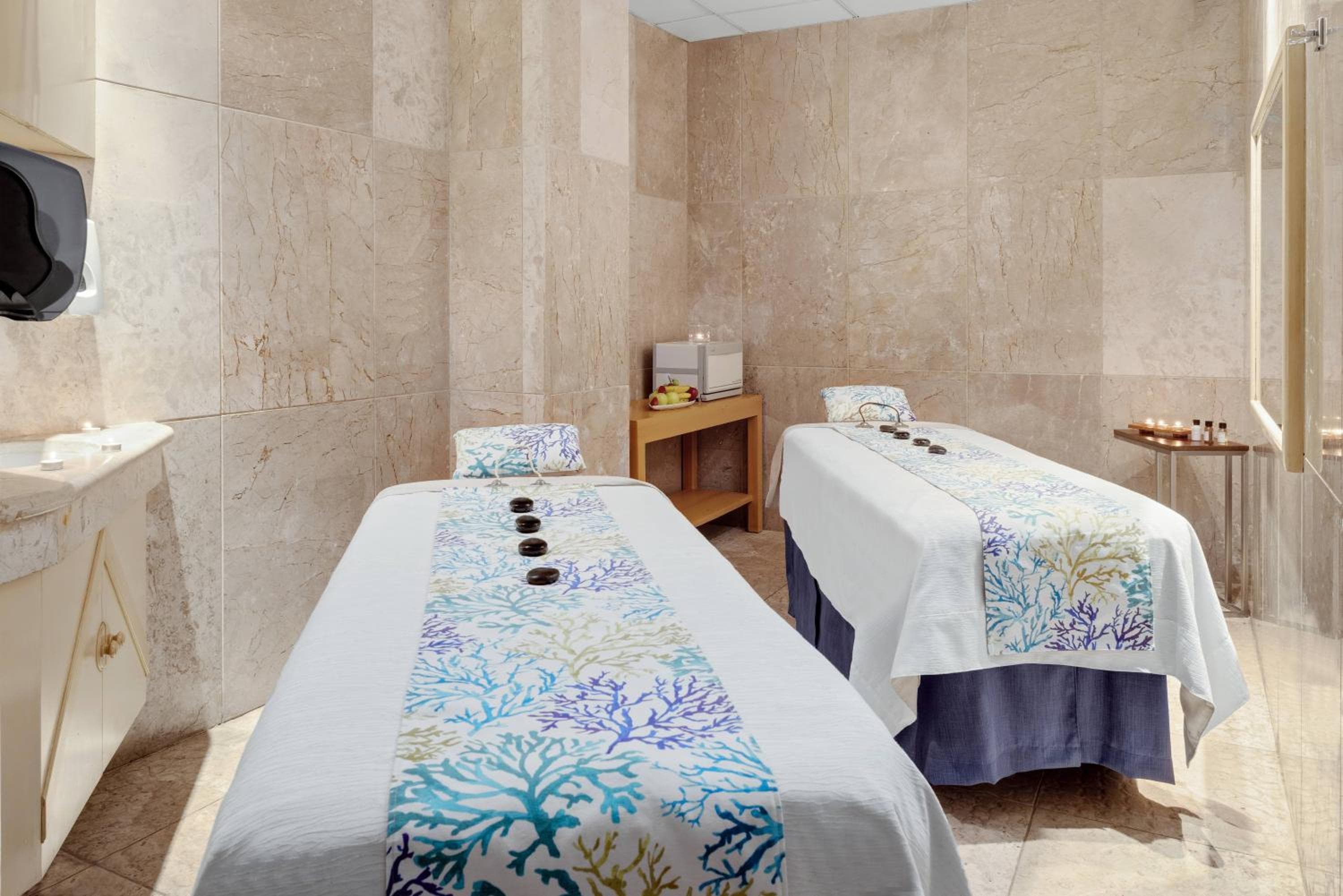 Wyndham Grand Cancun All Inclusive Resort & Villas — 21