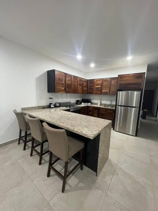 Oceanview Condo / Rooftop pool — 10