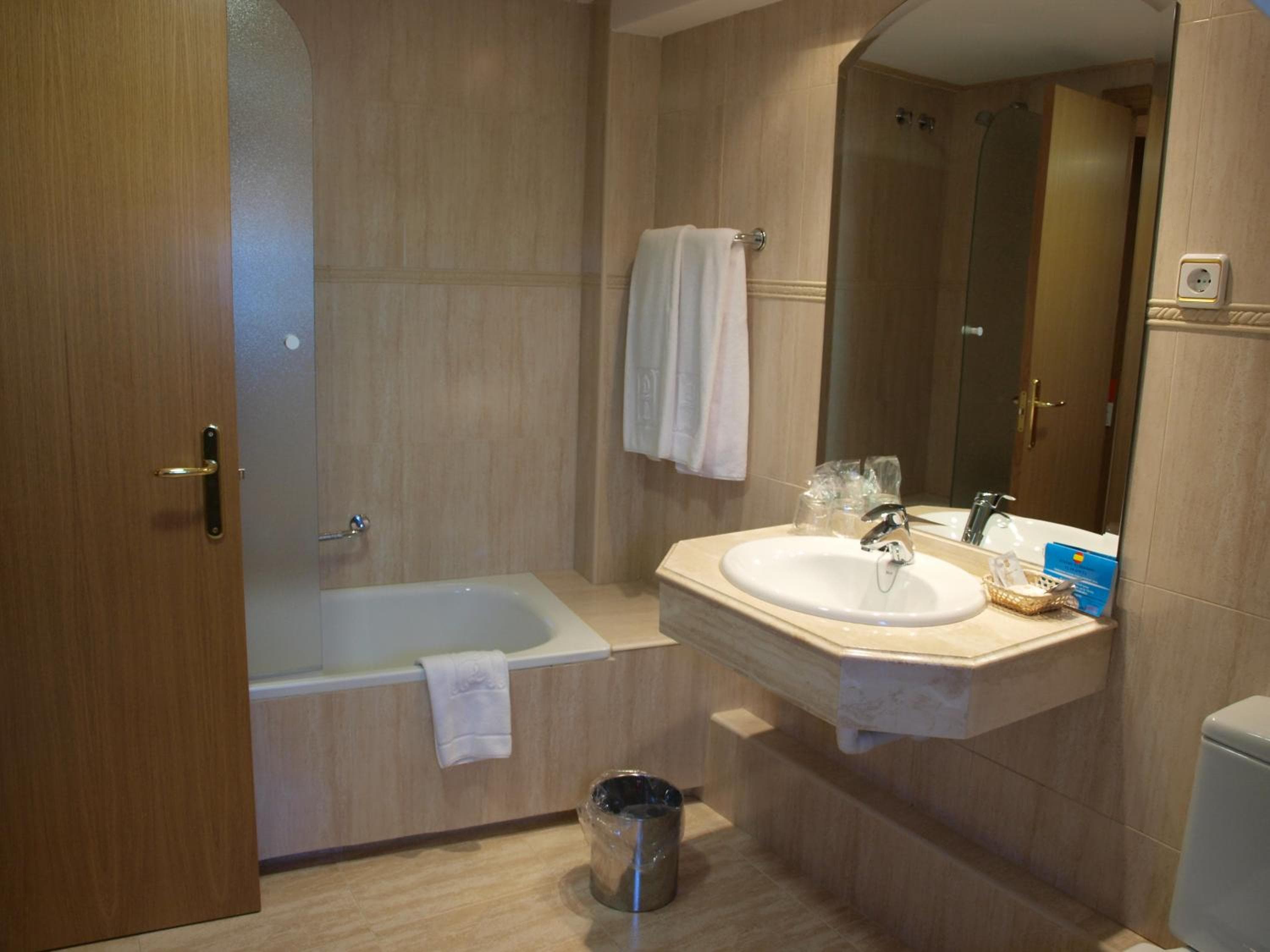 Hotel Don Luis — 3