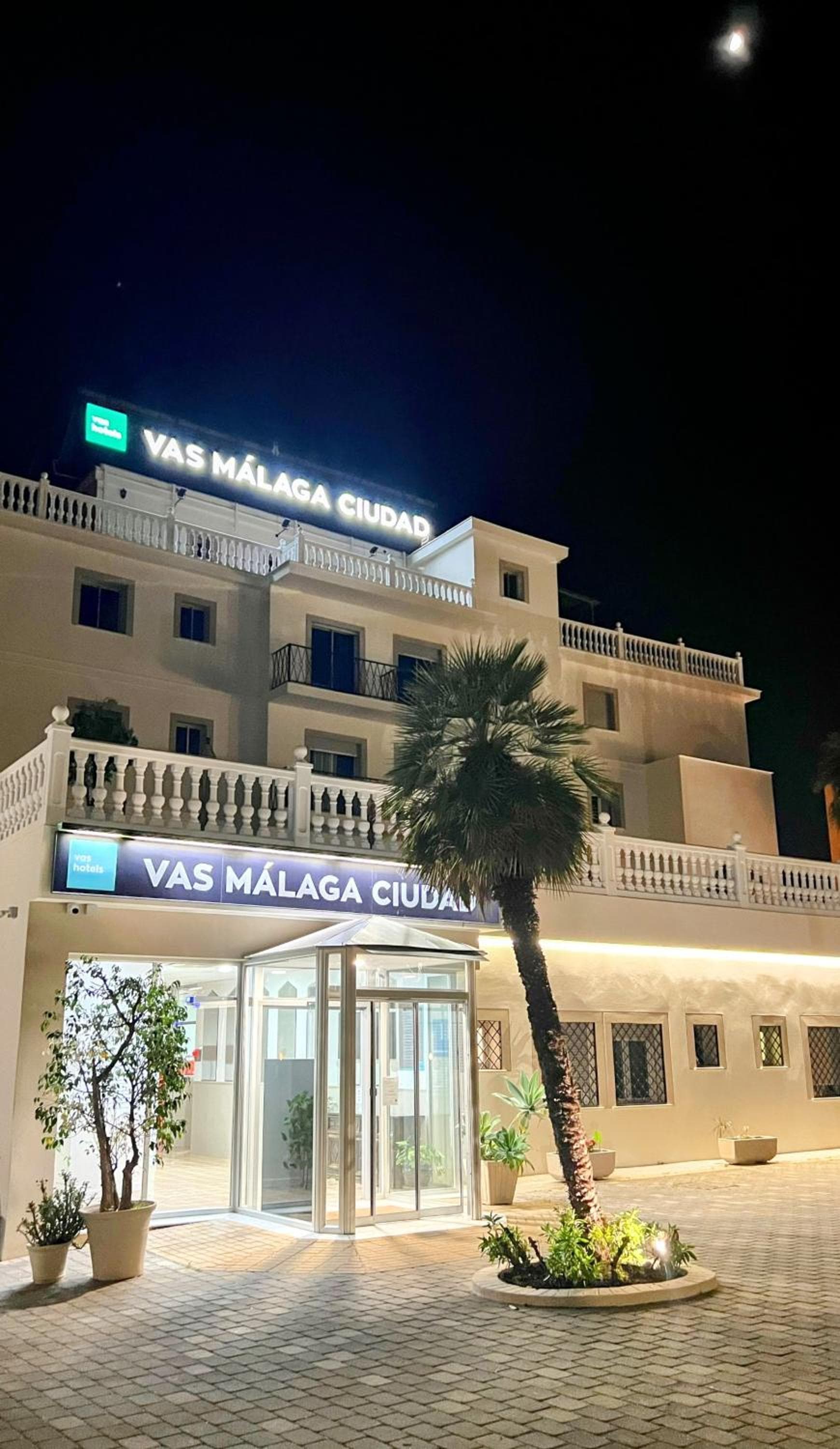 Vas Málaga Ciudad — 4
