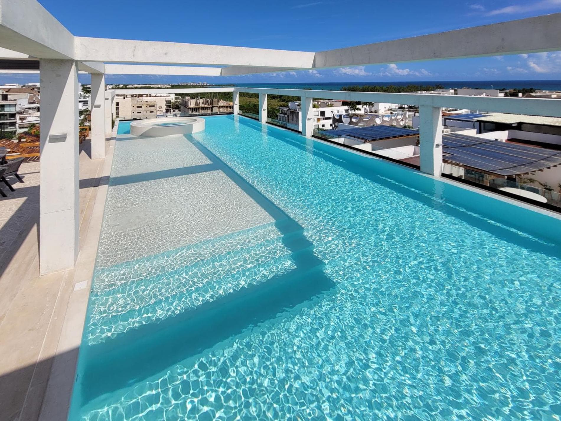 Ceren Luxury Apartments at Fifth Avenue by Spot Rentals — 22