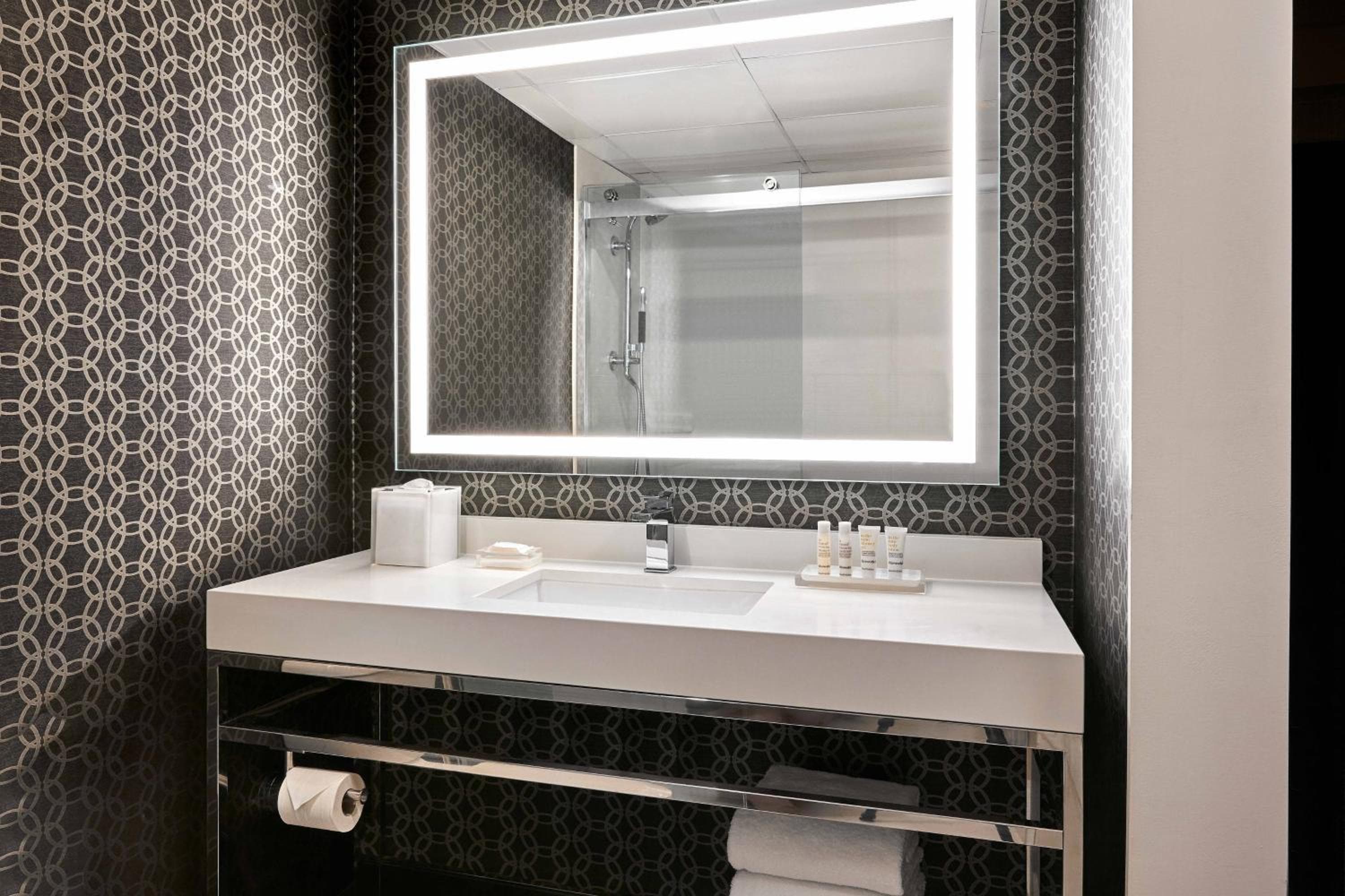Los Angeles Airport Marriott — 18