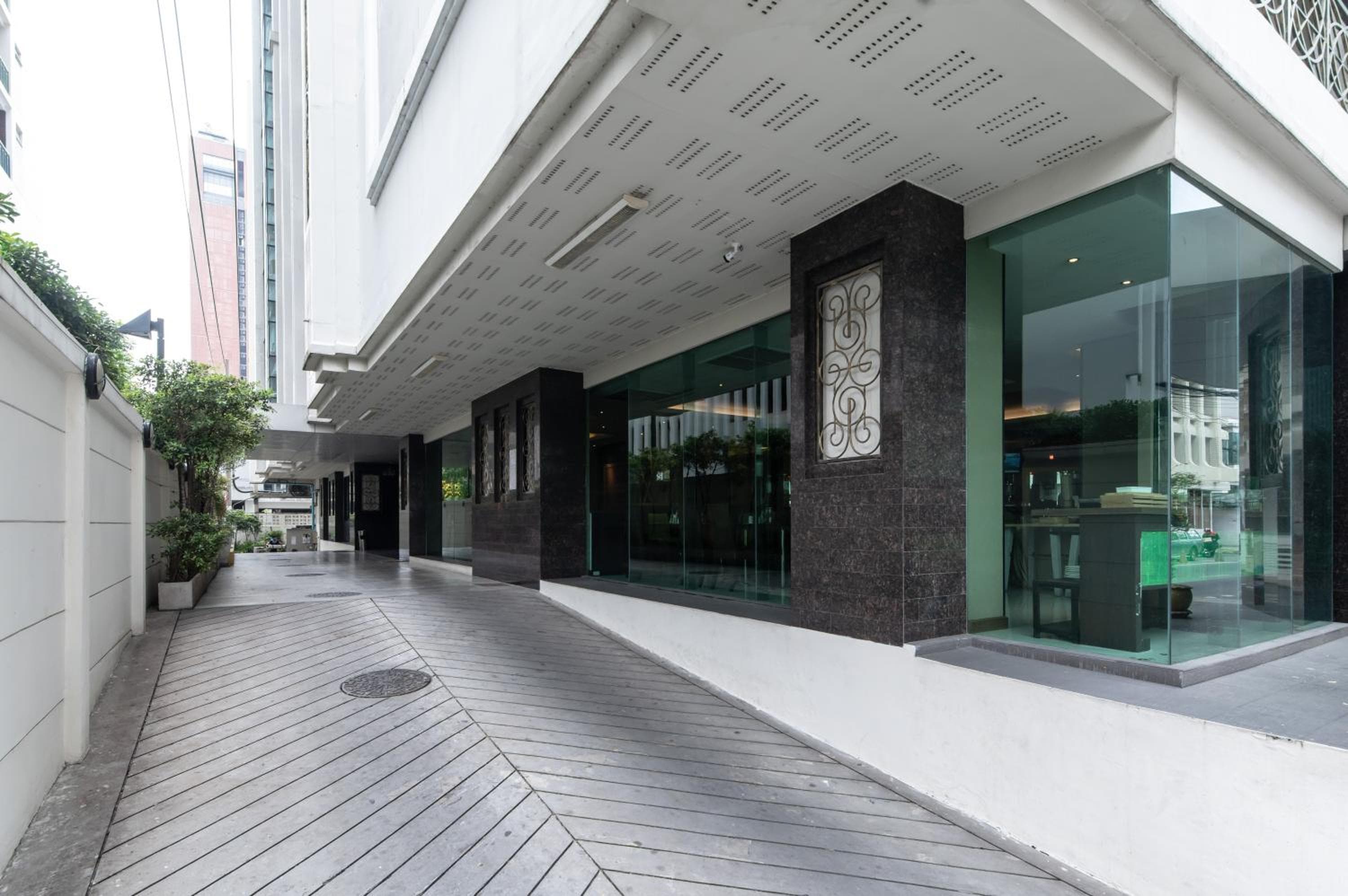 Admiral Premier Bangkok — 1