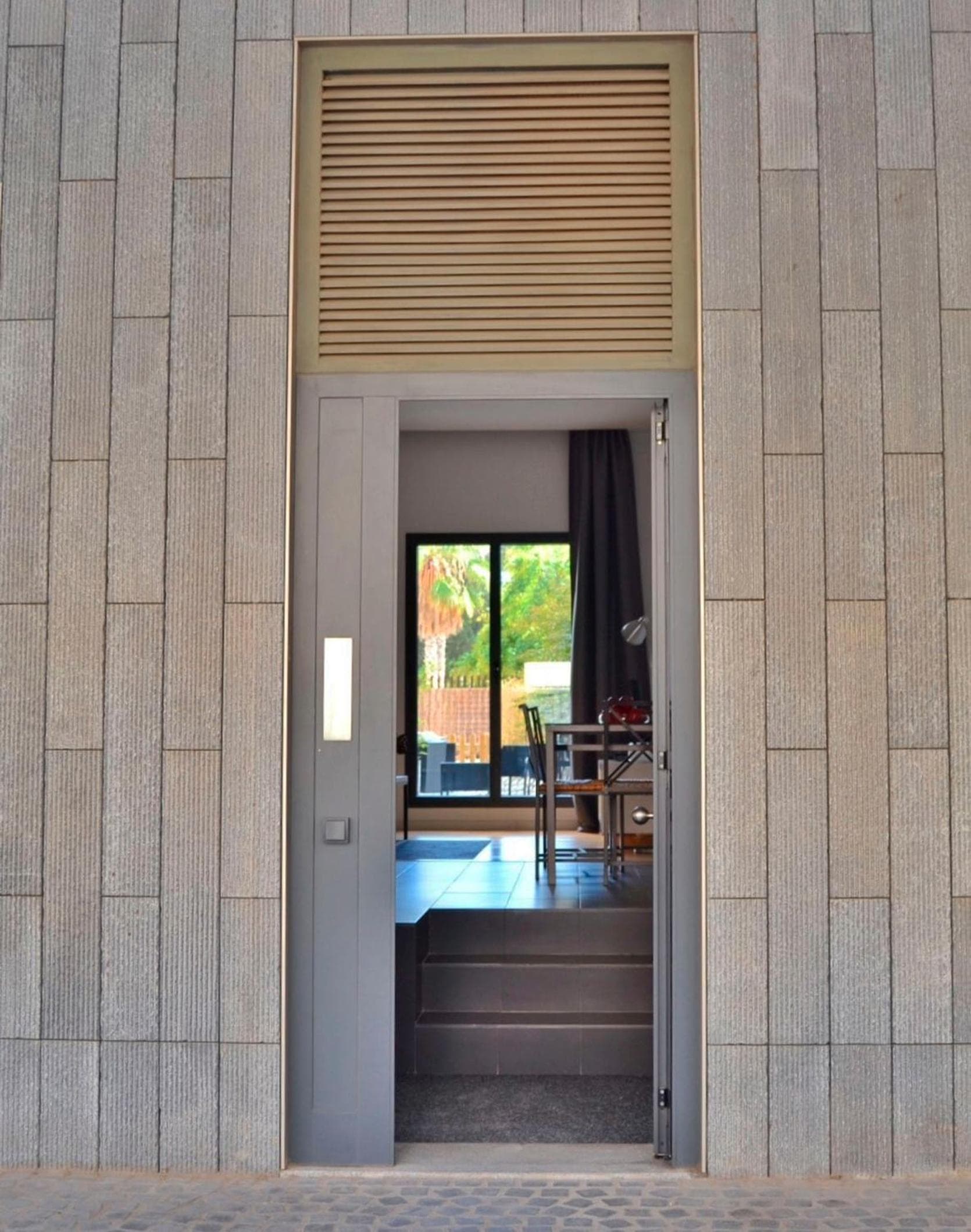 Durlet Beach Apartments — 18