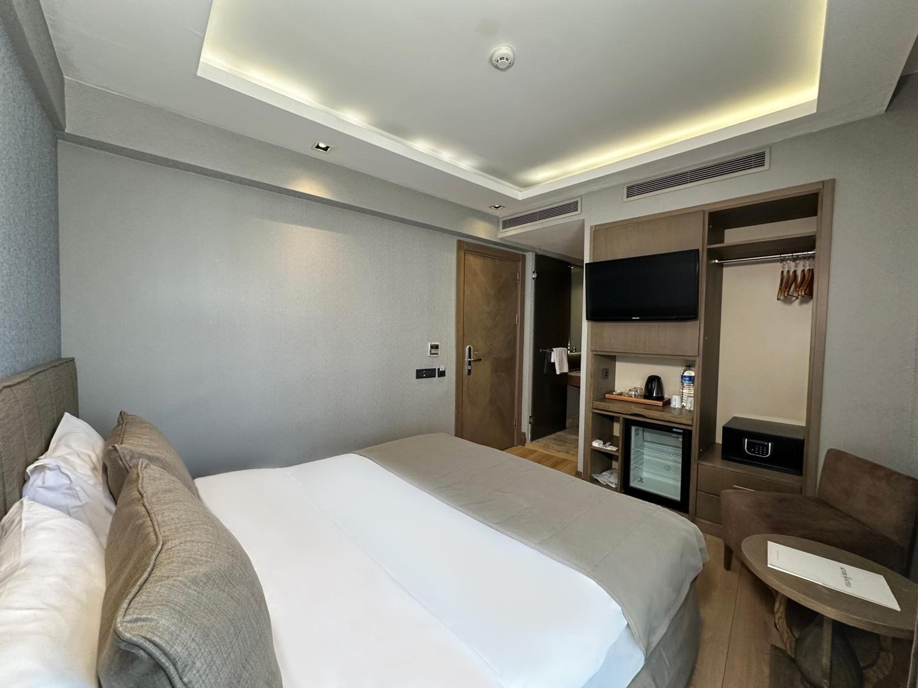 AHC Grand Bazaar Hotel — 28