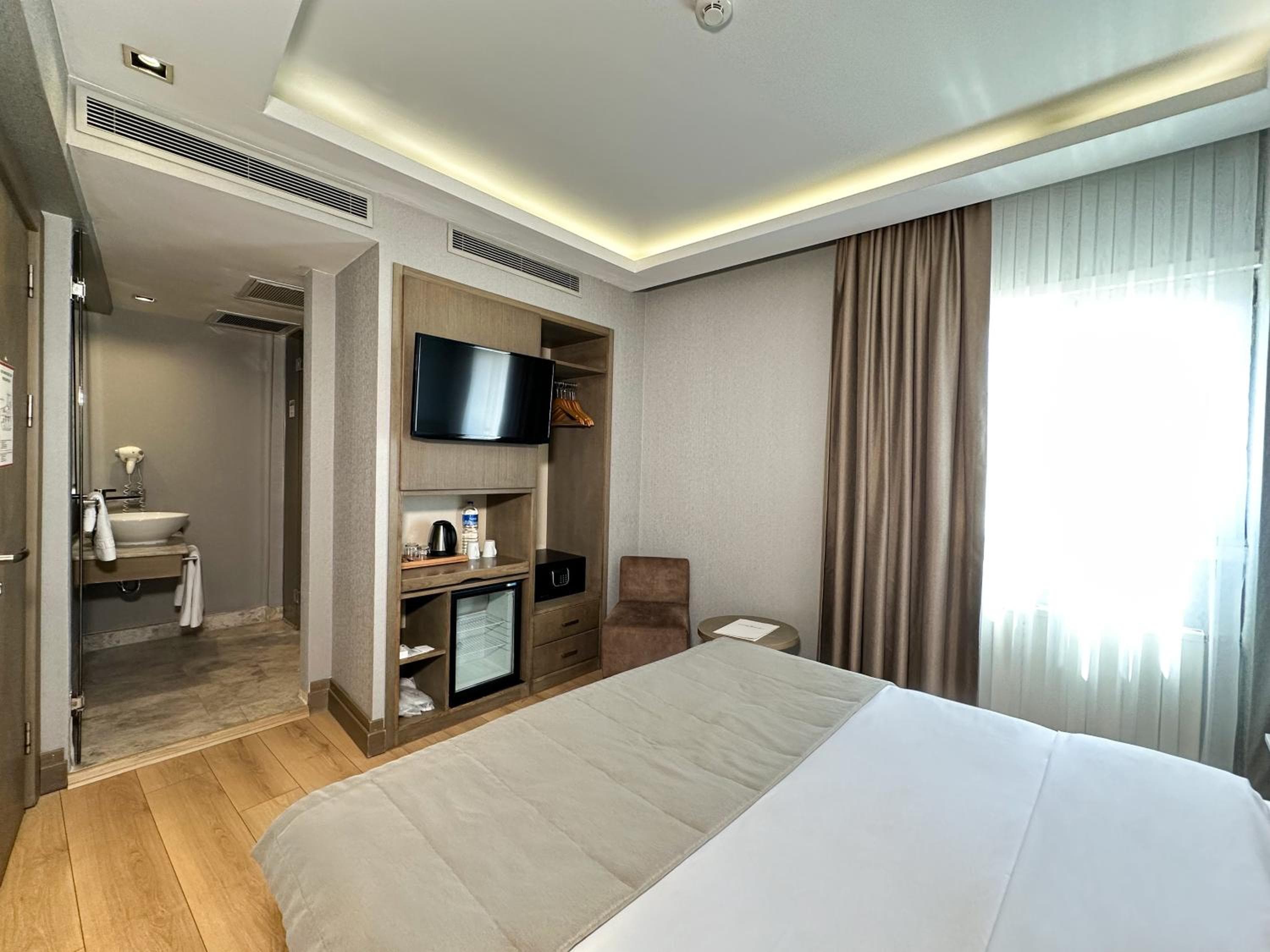 AHC Grand Bazaar Hotel — 9