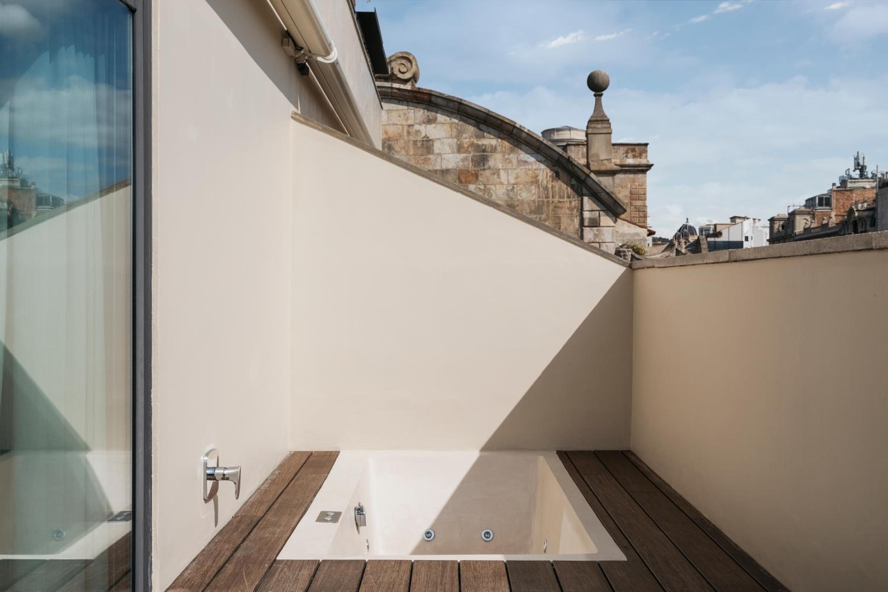 Hotel Bagués, a Small Luxury Hotel of the World — 27