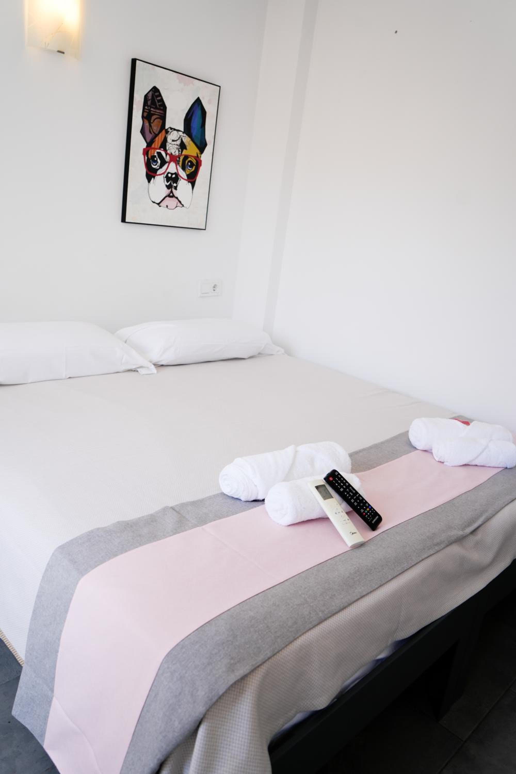NEW ART BEACH HOSTEL- Albergue Juvenil — 10