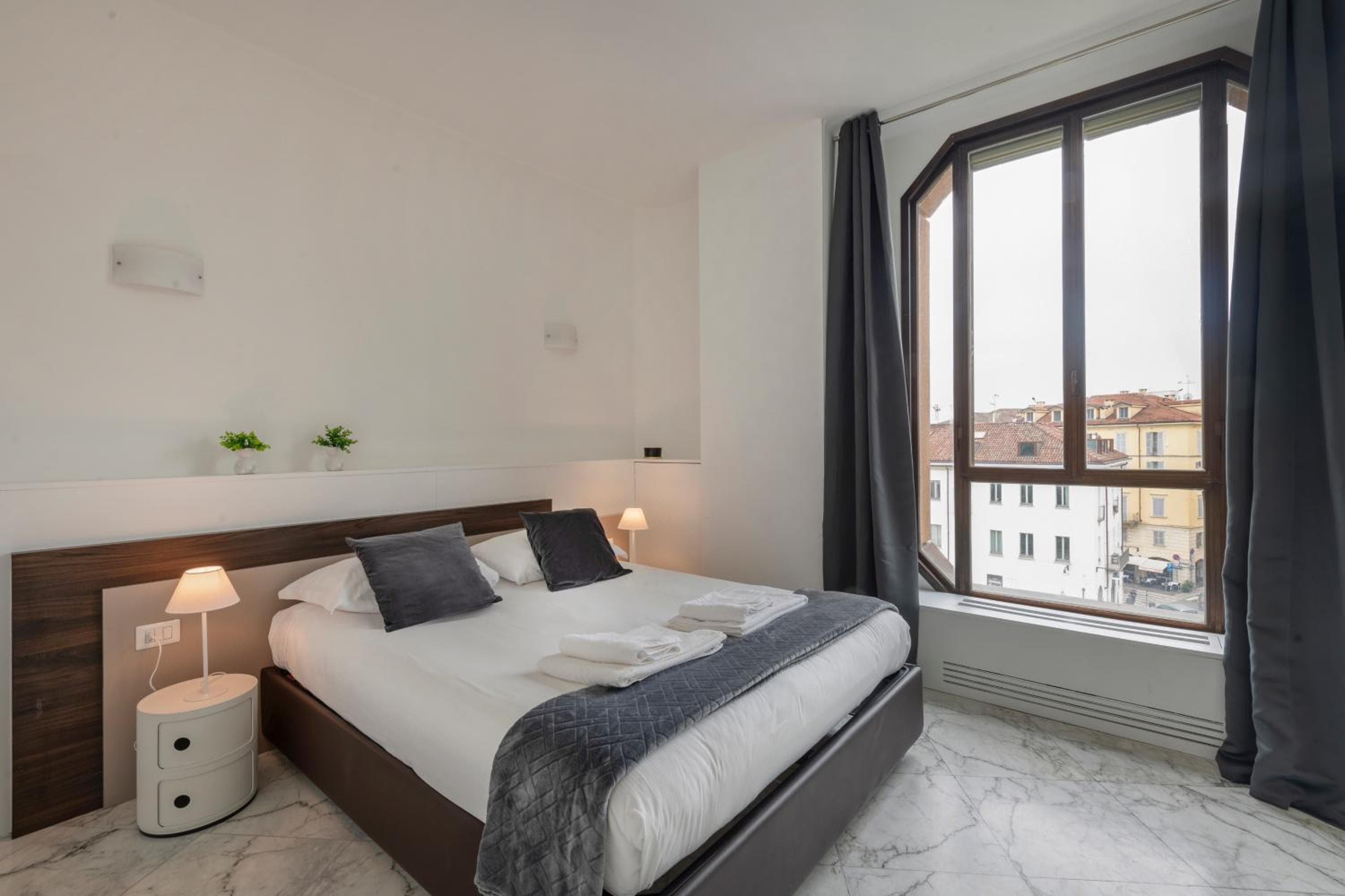 Milan Royal Suites - Centro — 13