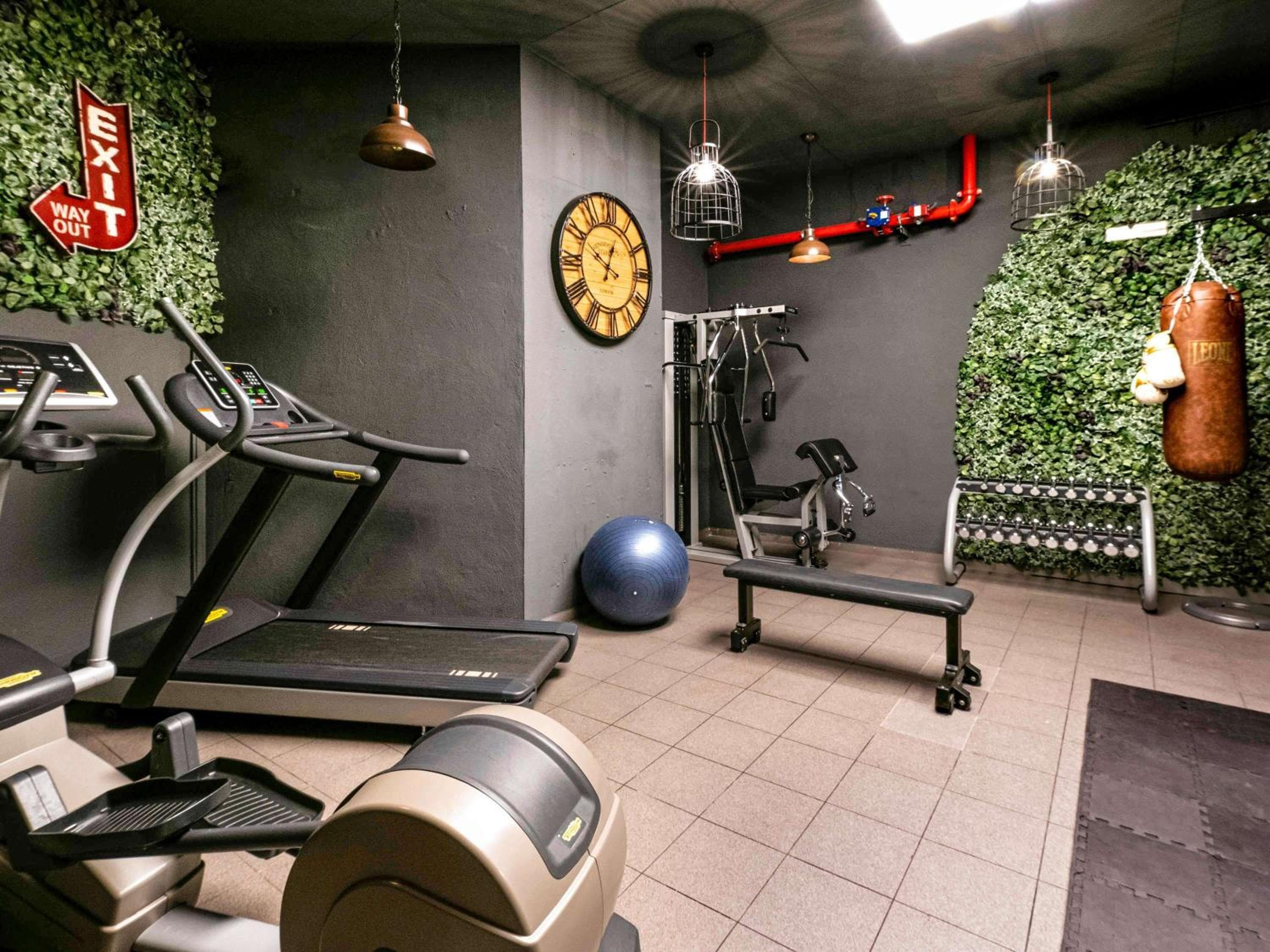 Novotel Barcelona City — 5