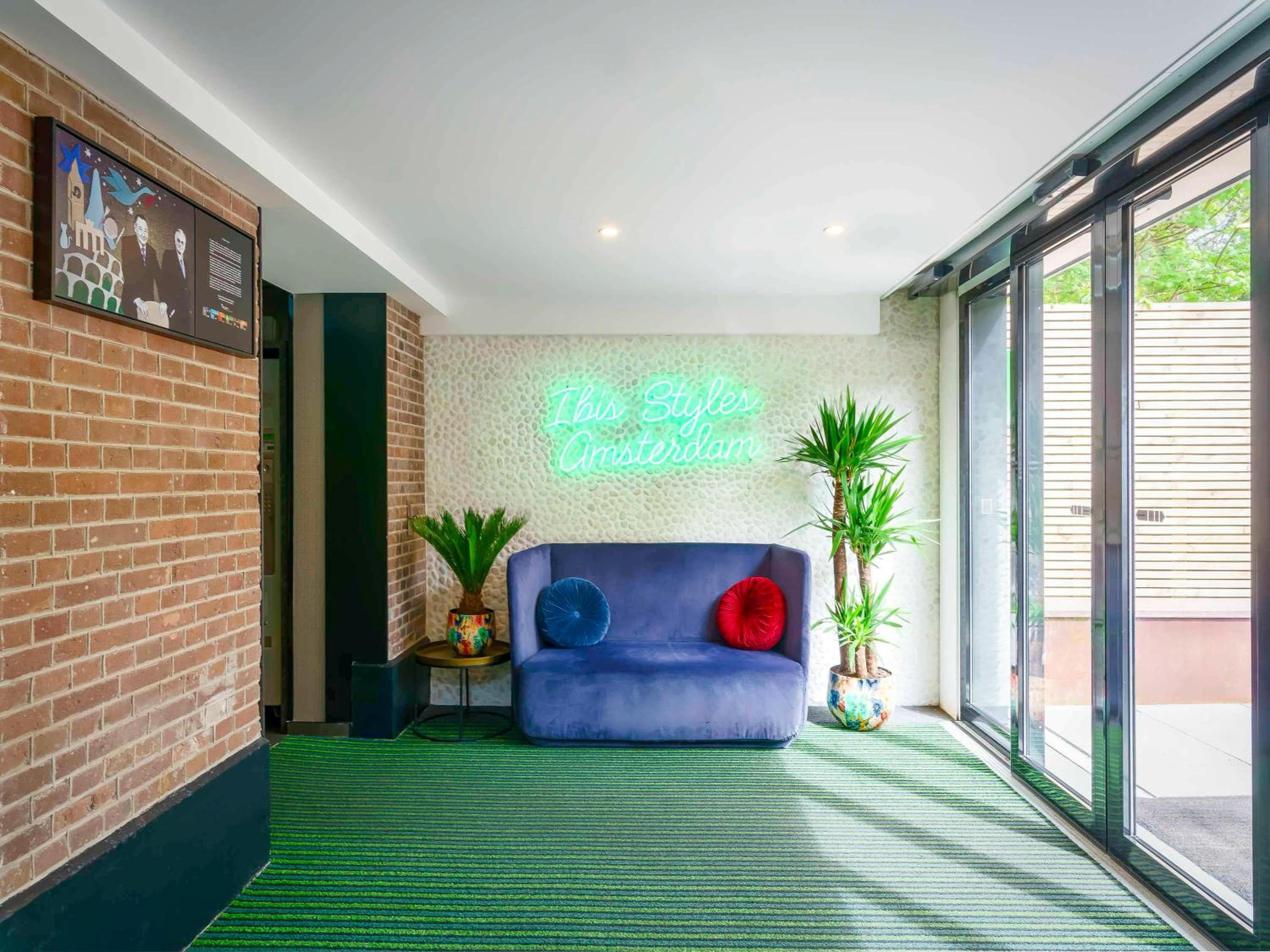 ibis Styles Amsterdam Amstel — 3