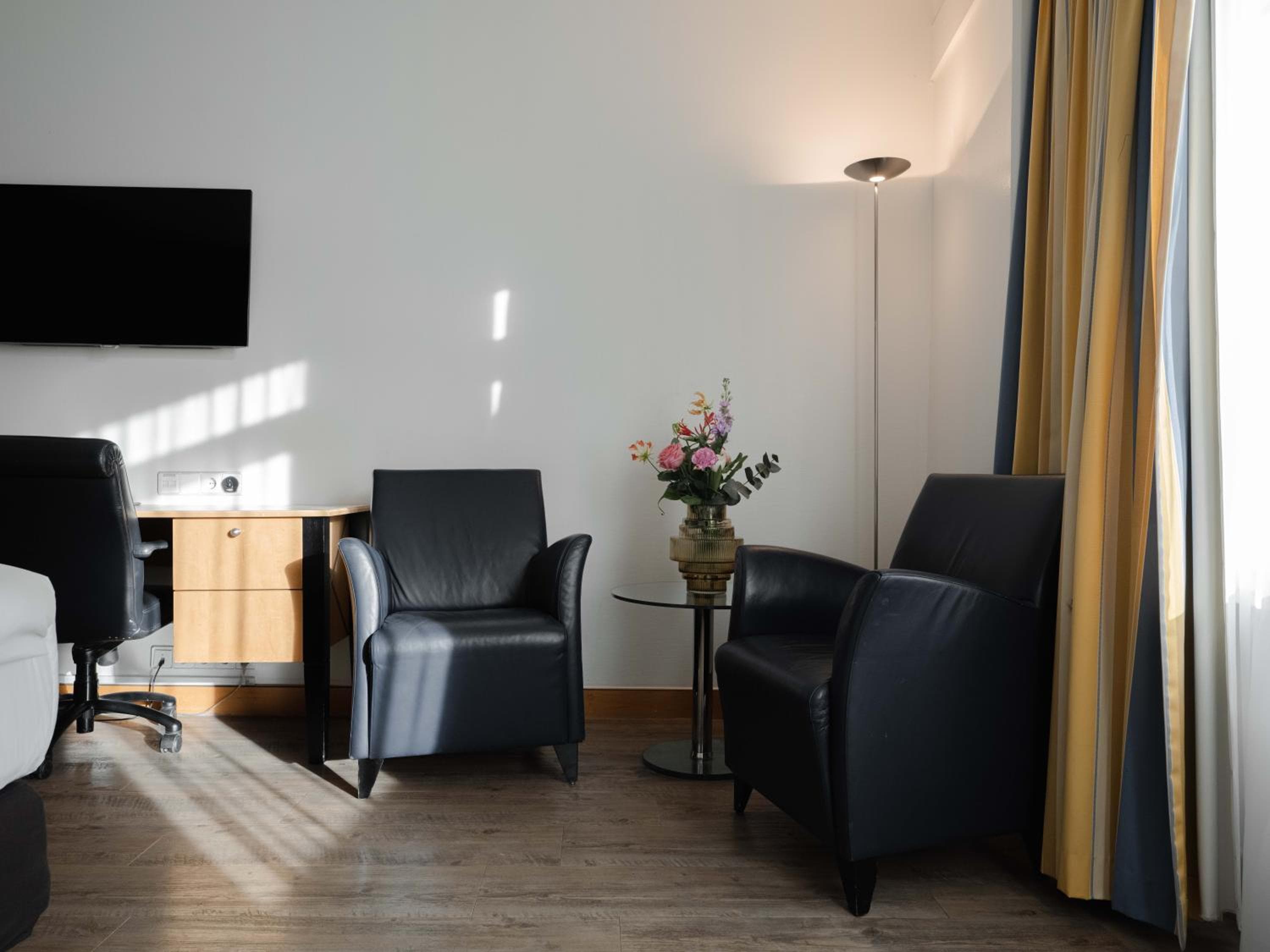 Swissôtel Amsterdam — 24