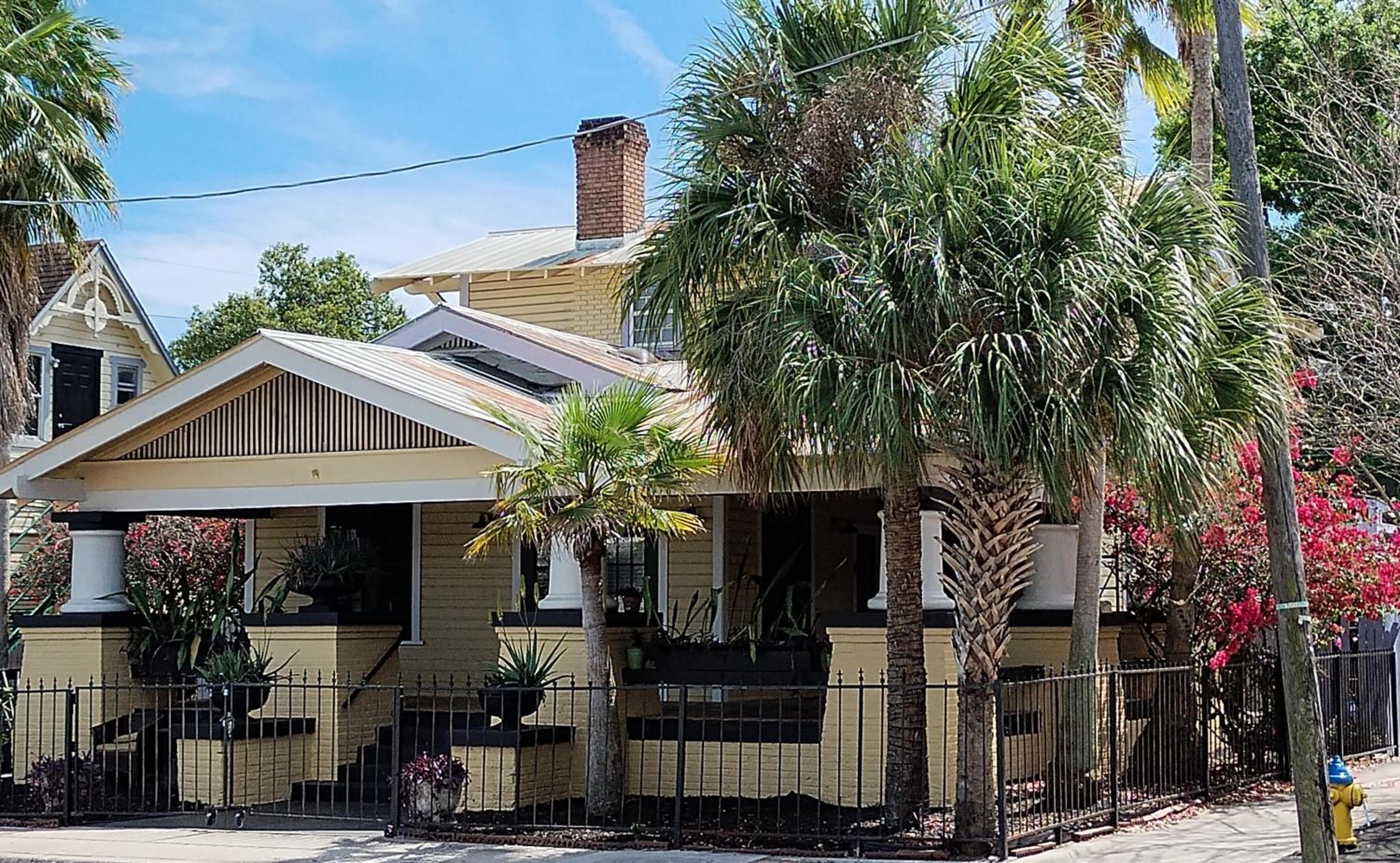 Palm Villa Hostel — 1