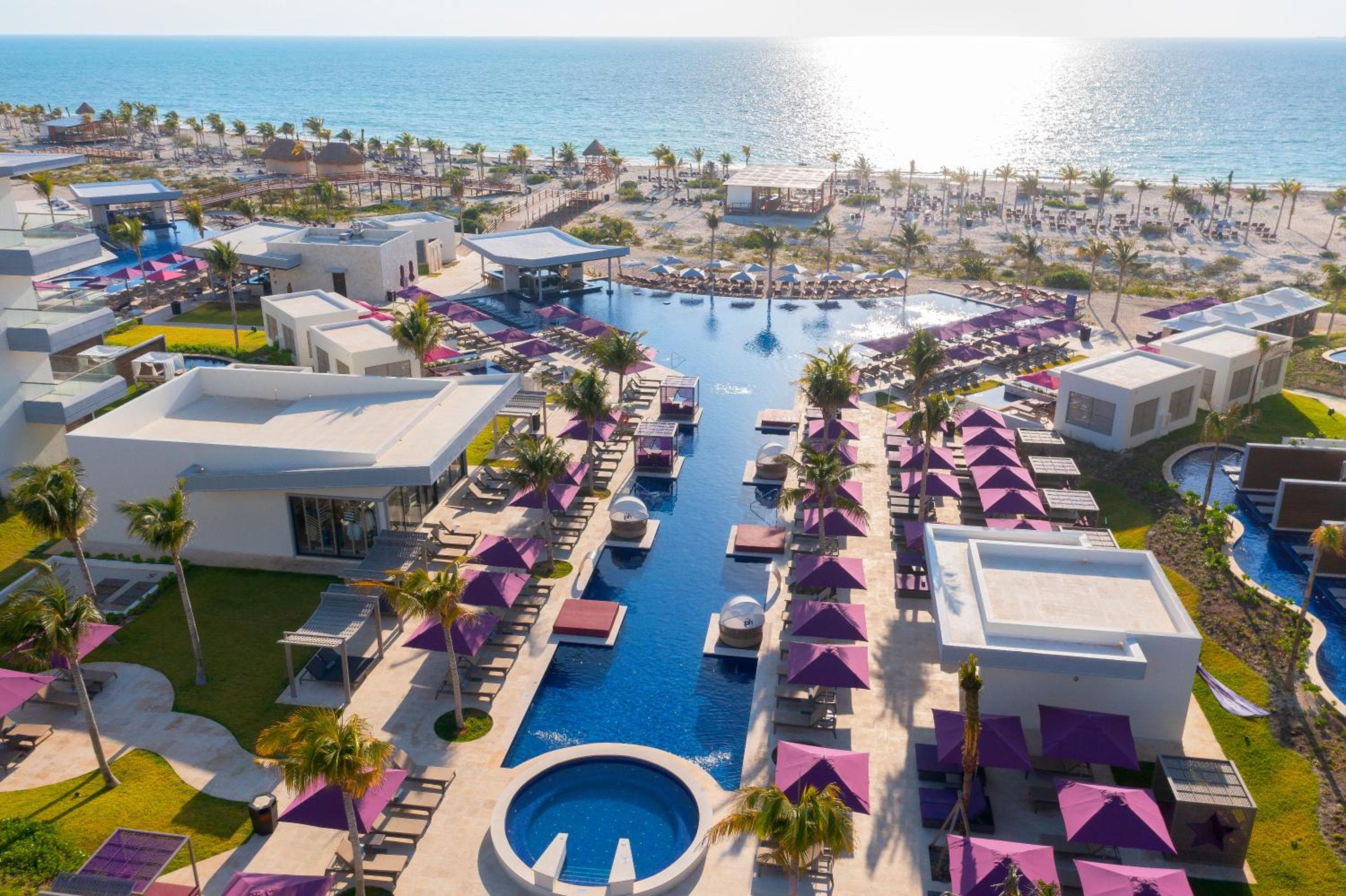 Planet Hollywood Cancun Adult Scene by Royalton, An Autograph Collection All-Inclusive Resort - Adults Only — 20