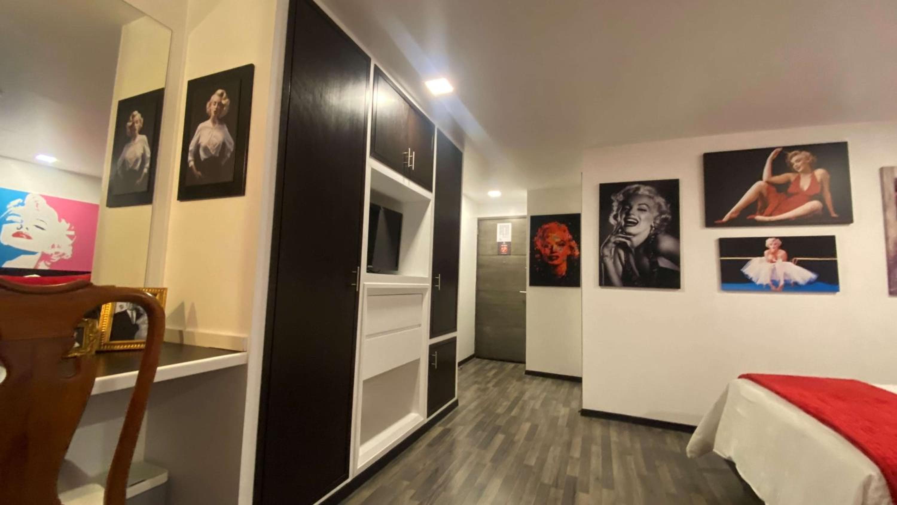 Hotel Black Boutique — 15