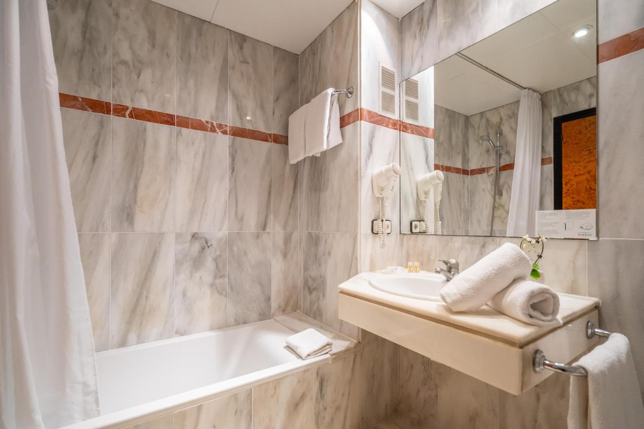 Hotel Glòries — 25