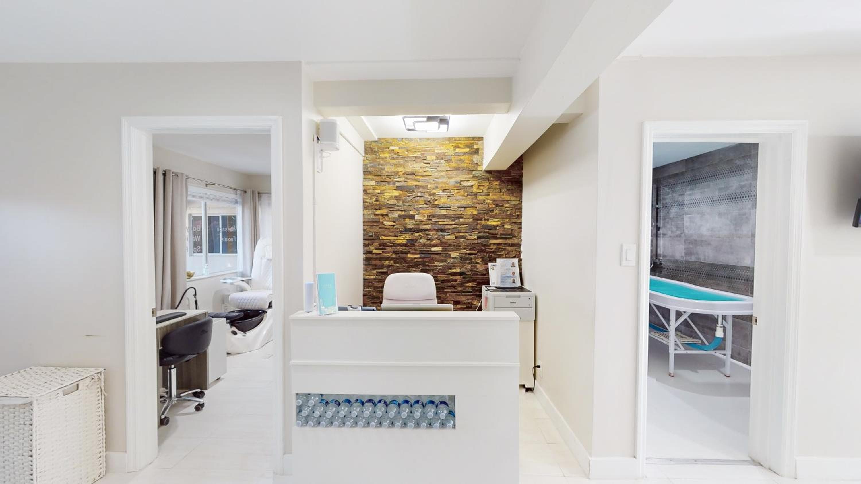 The Grand Resort and Spa & Worthington All Male — 25