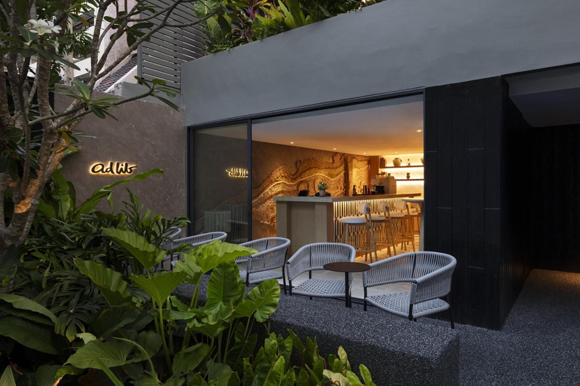 Ad Lib Hotel Bangkok — 17