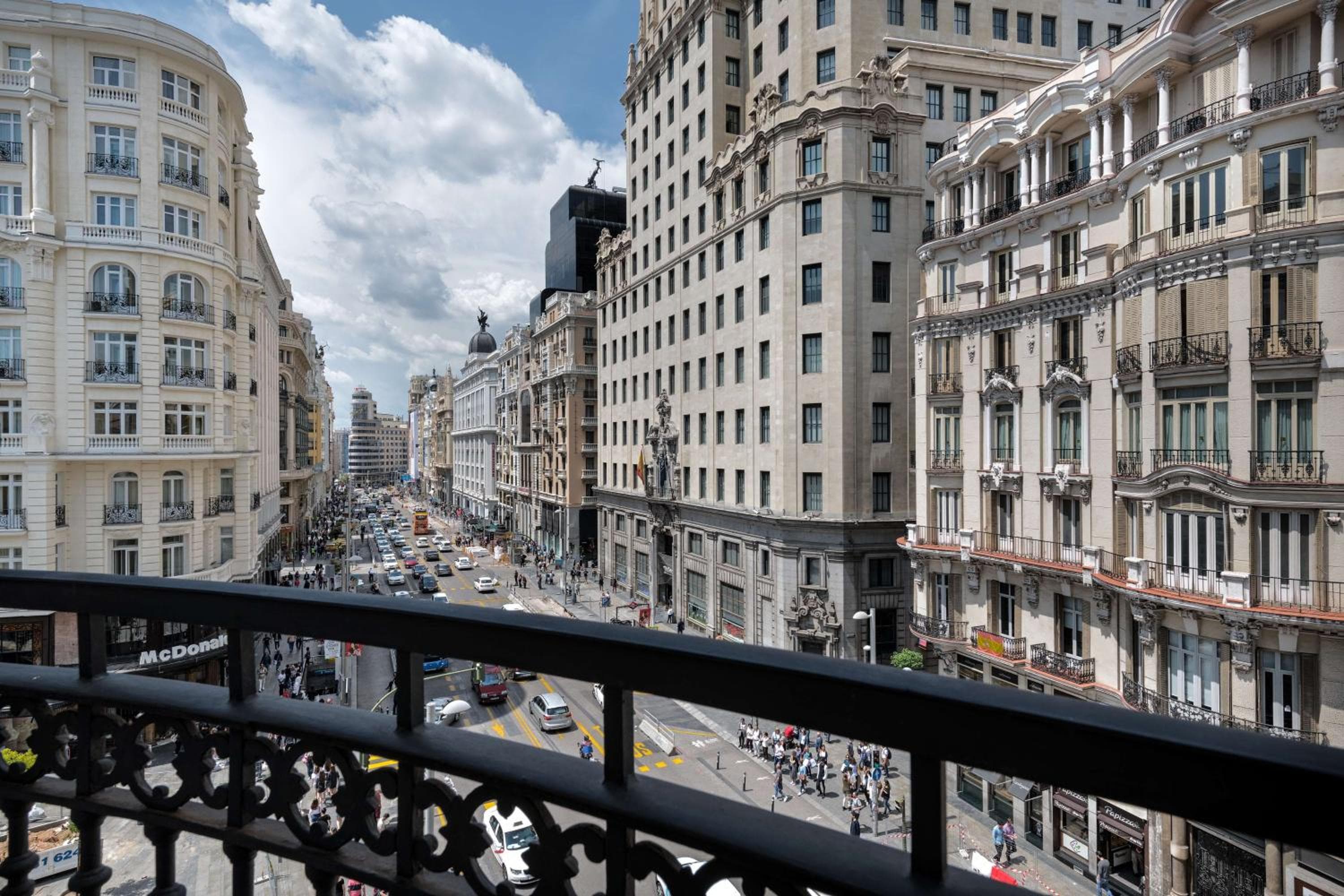 NH Collection Madrid Gran Vía — 8