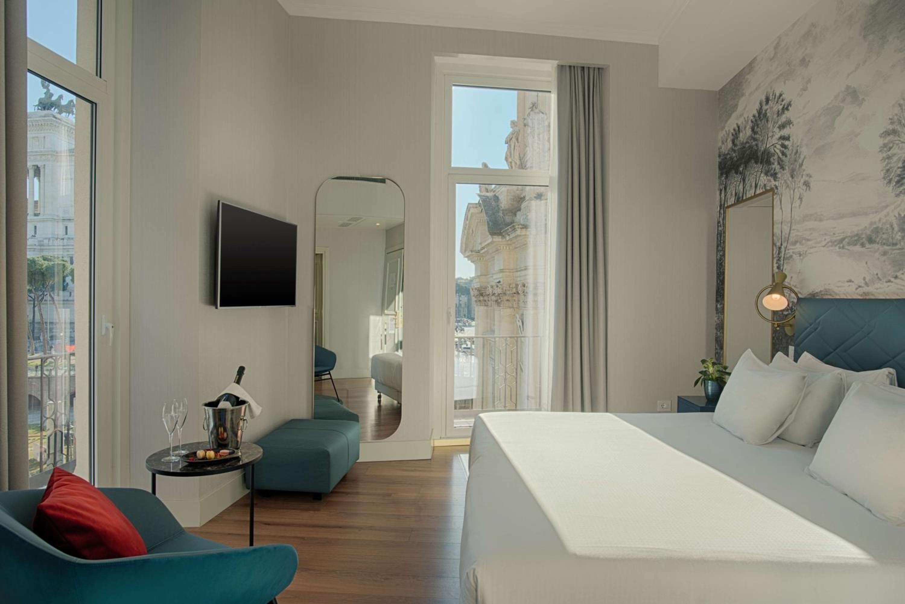 NH Collection Roma Fori Imperiali — 13