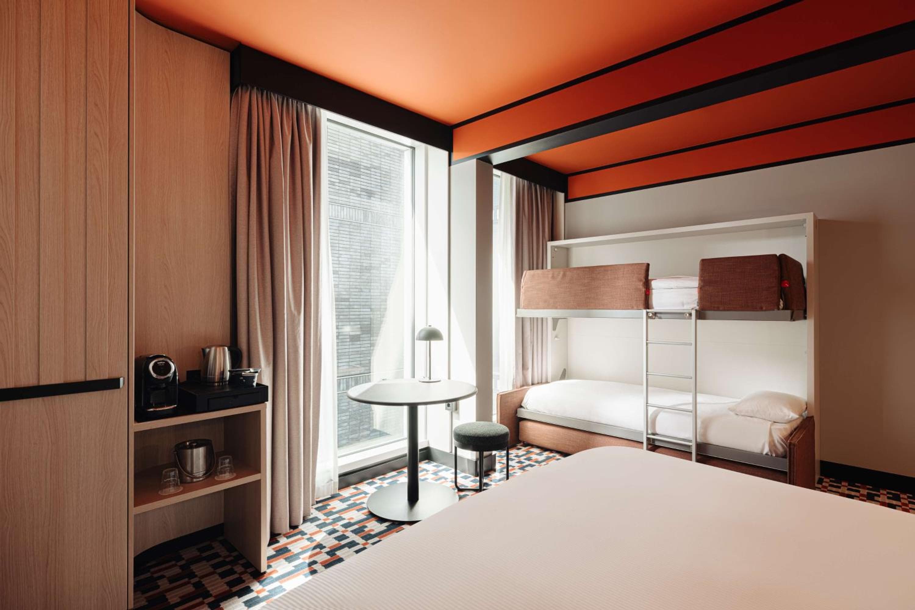 DoubleTree by Hilton Amsterdam Centraal Station — 17