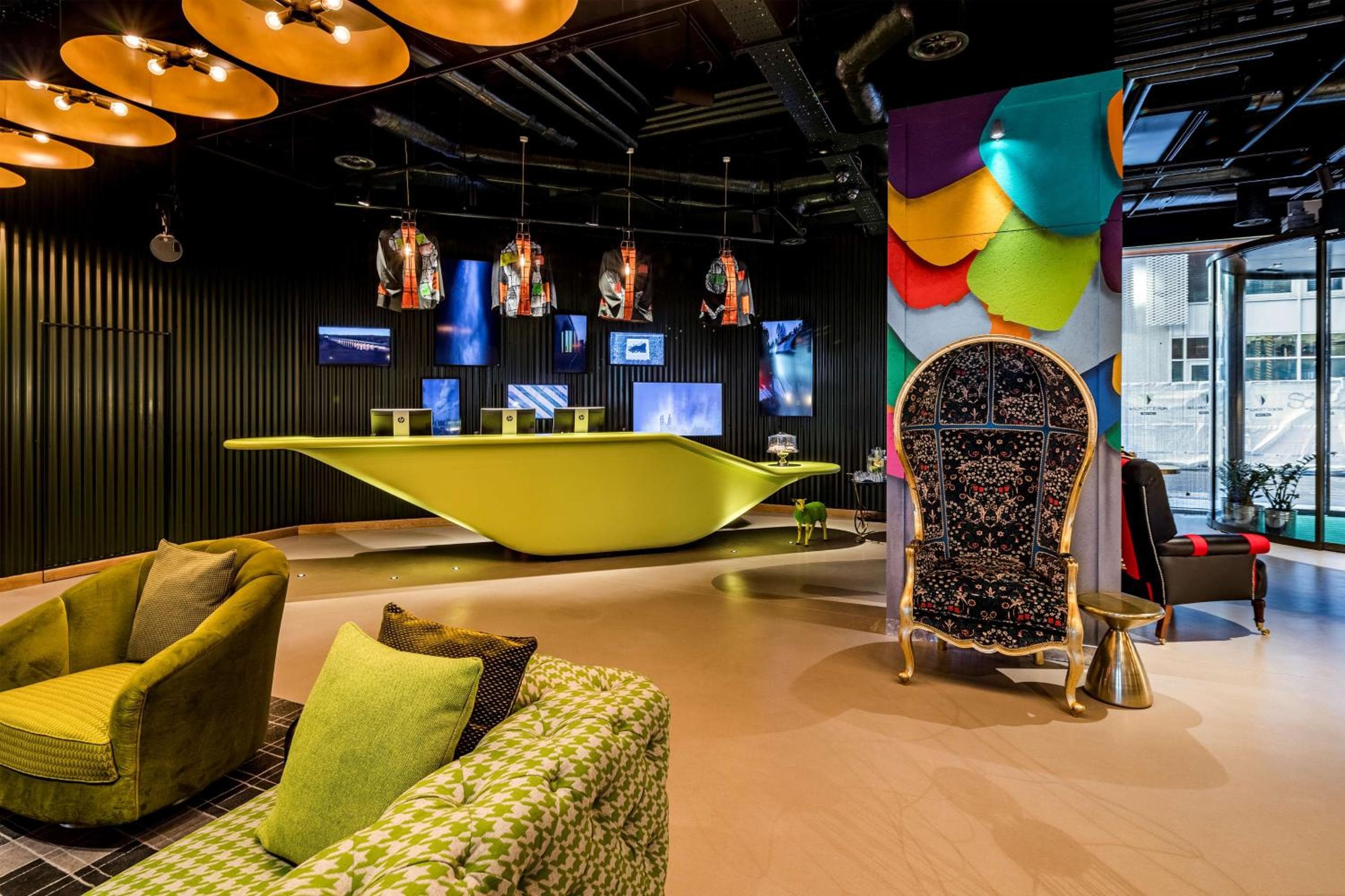 nhow London — 10