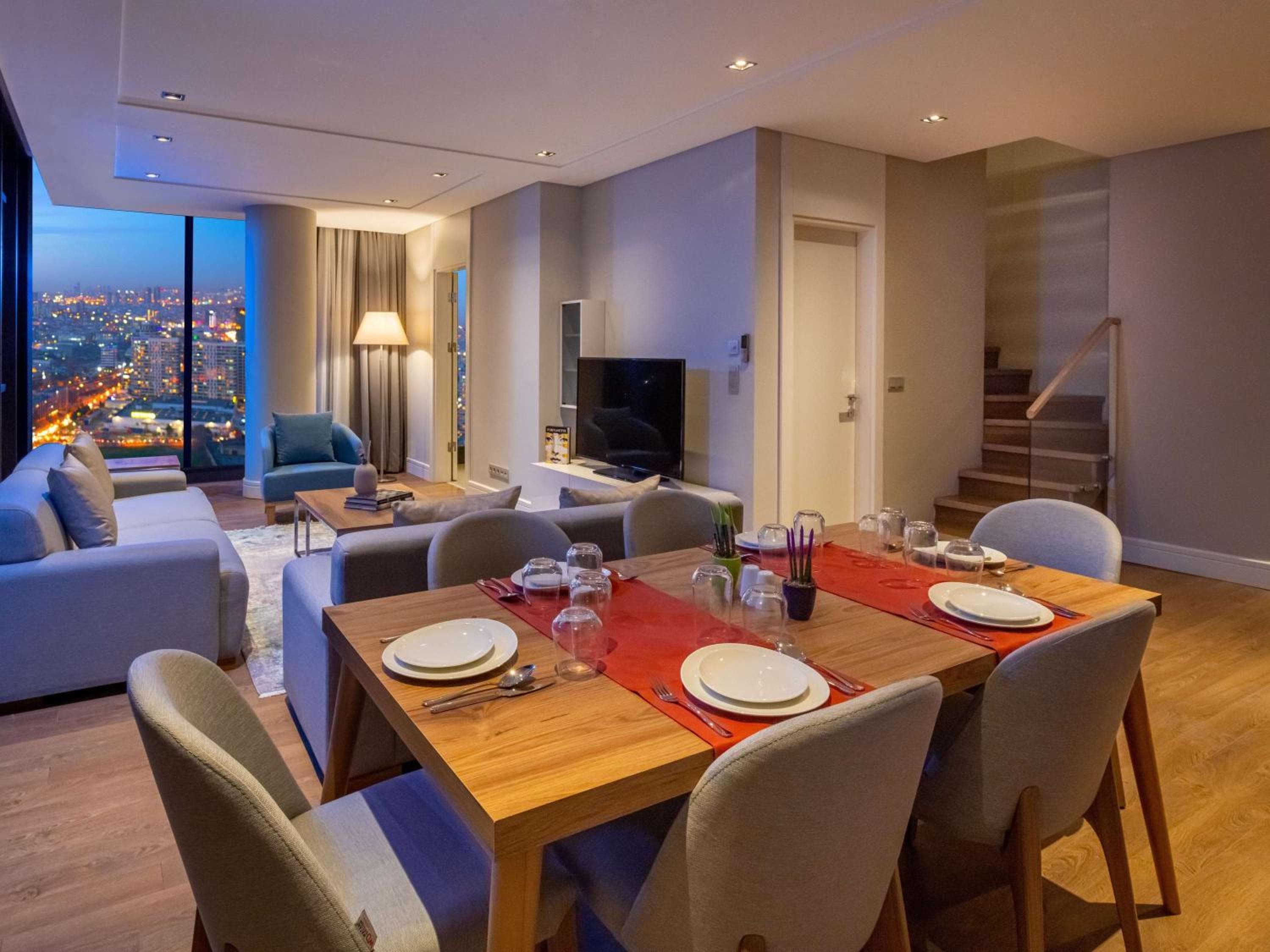 Mövenpick Living Istanbul West — 14