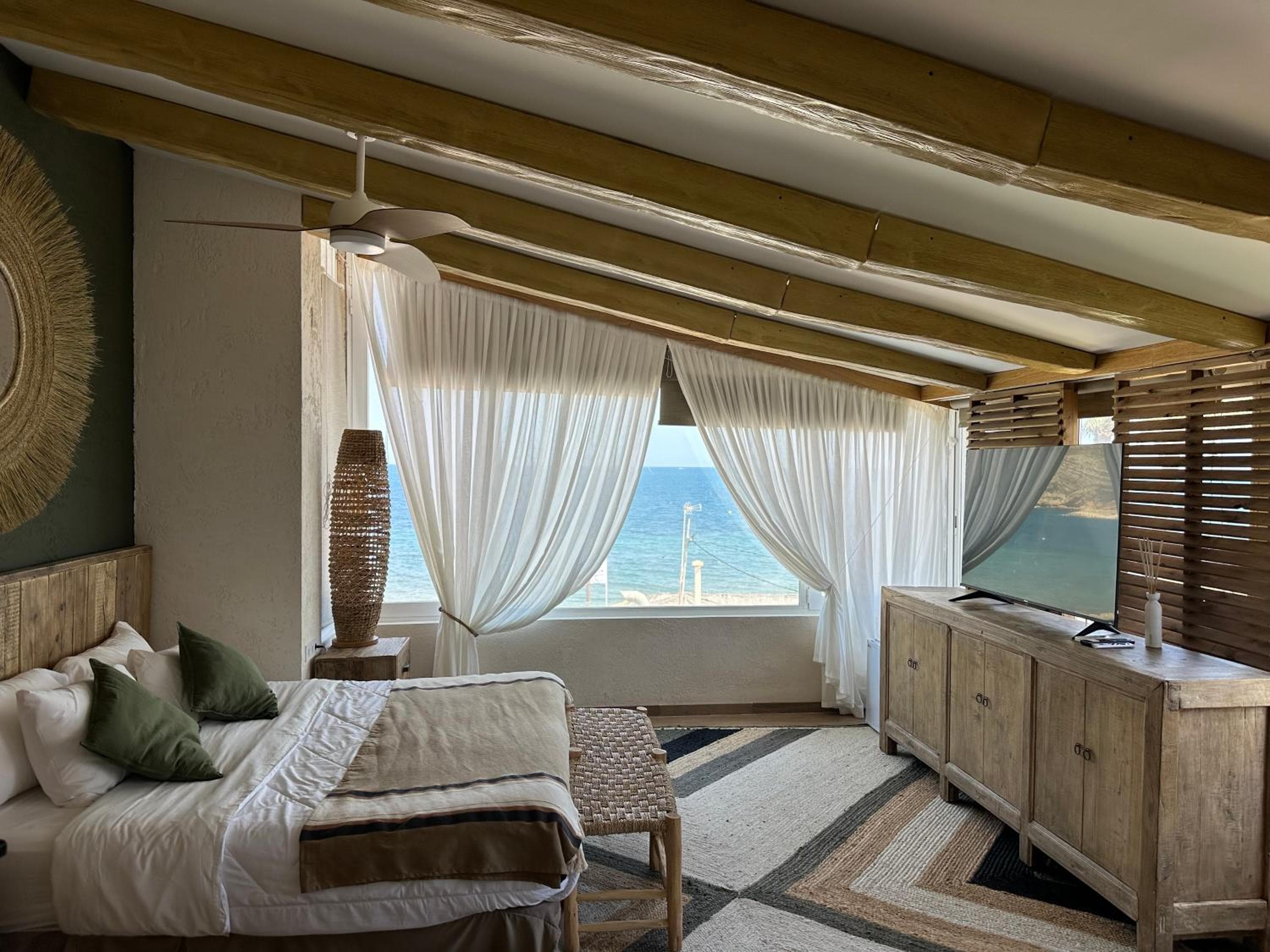 Botanico Boutique Suites — 13