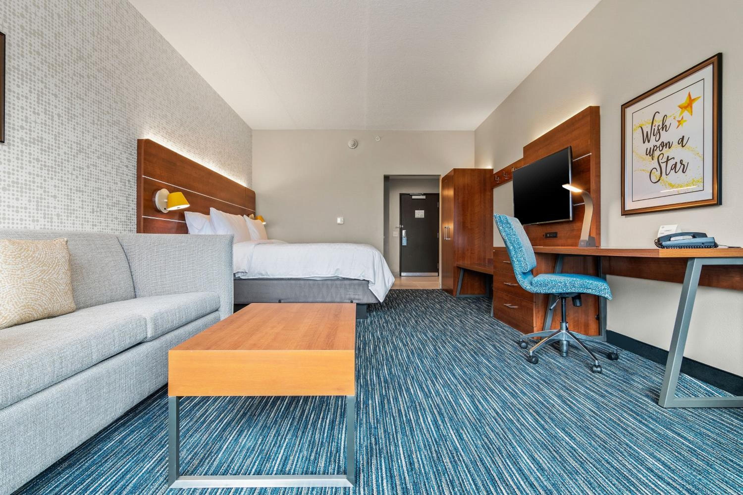 Holiday Inn Express & Suites Orlando-Lake Buena Vista, un hotel IHG — 22