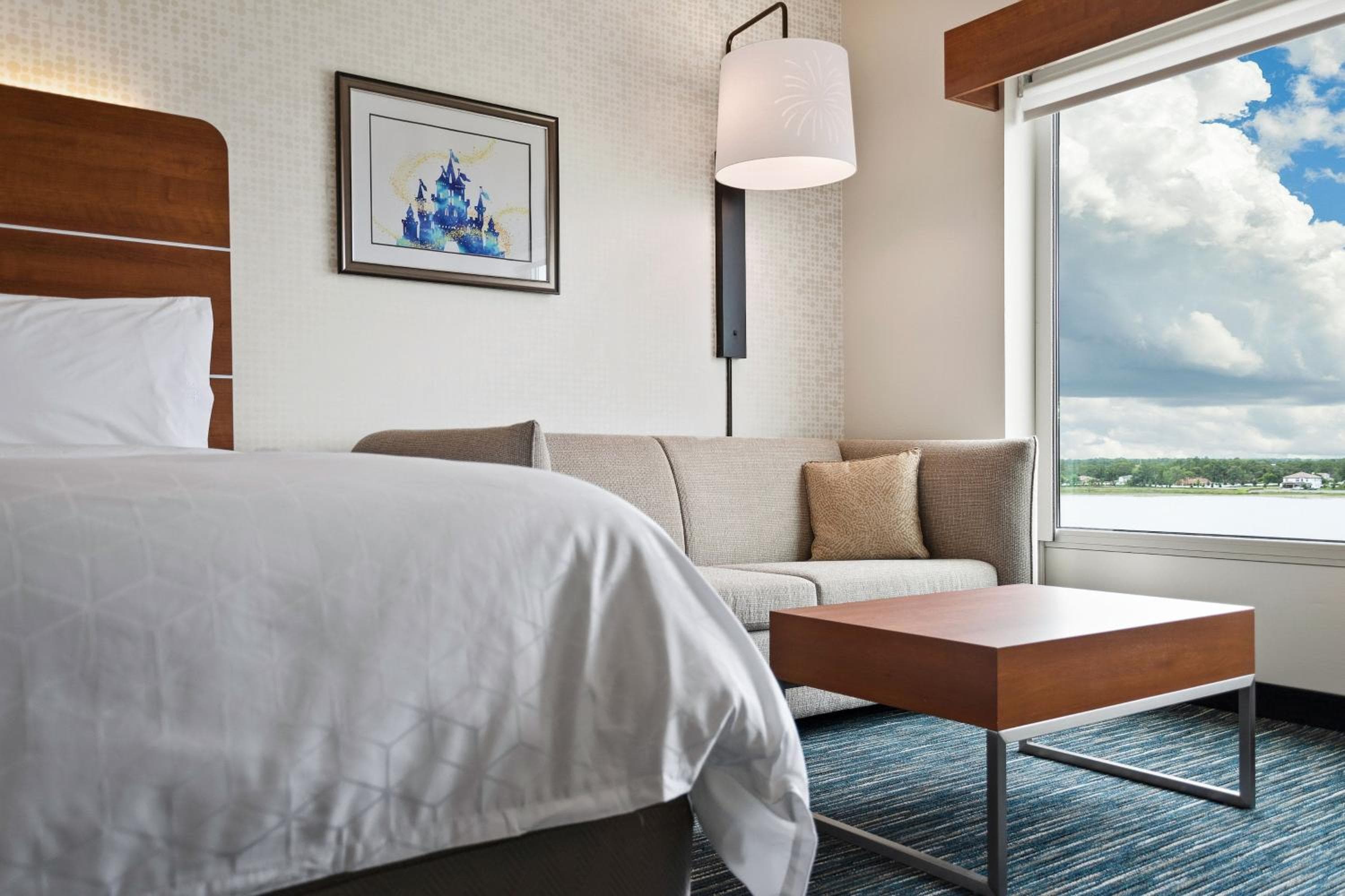 Holiday Inn Express & Suites Orlando- Lake Buena Vista by IHG — 20