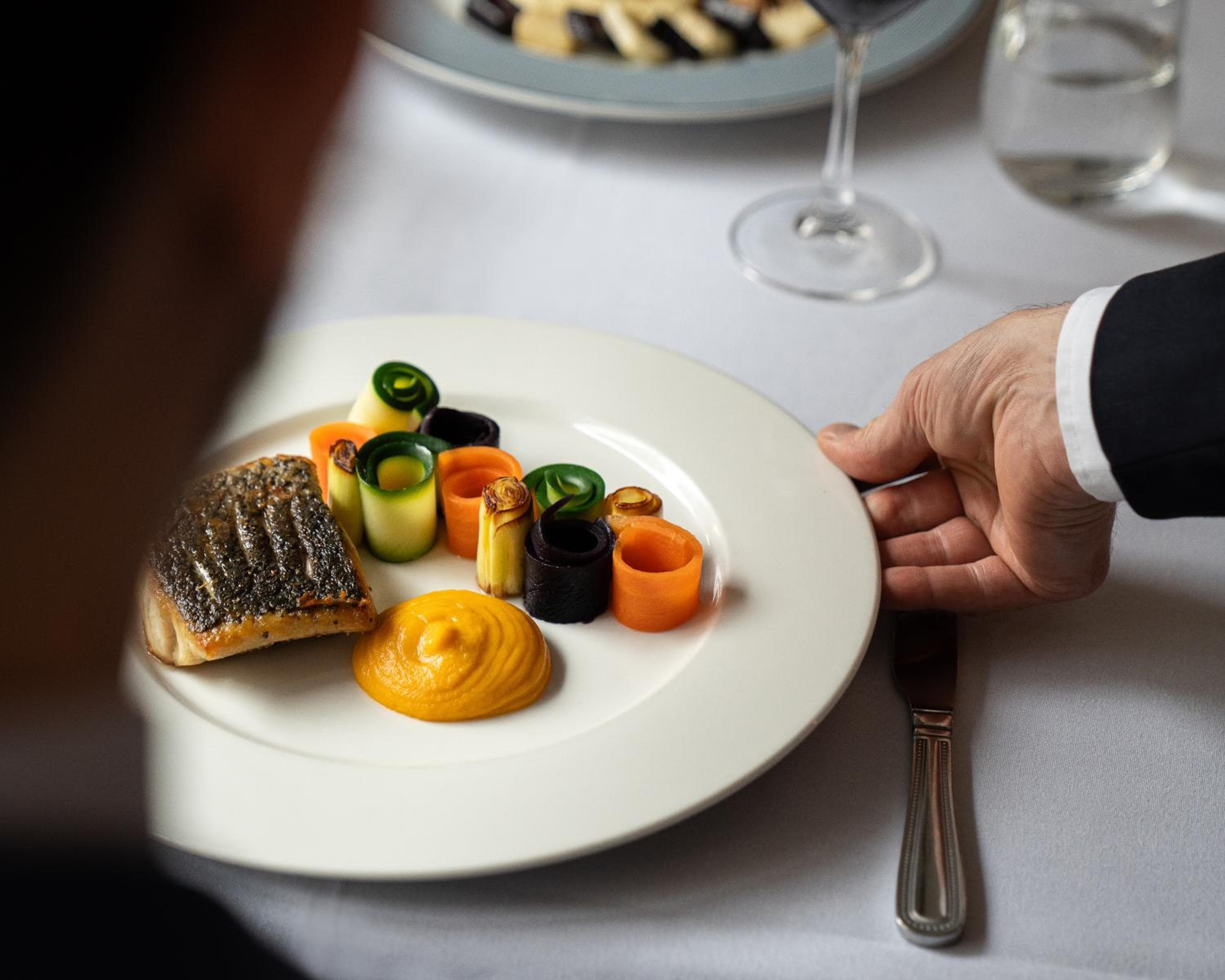 Millennium Hotel London Knightsbridge — 8