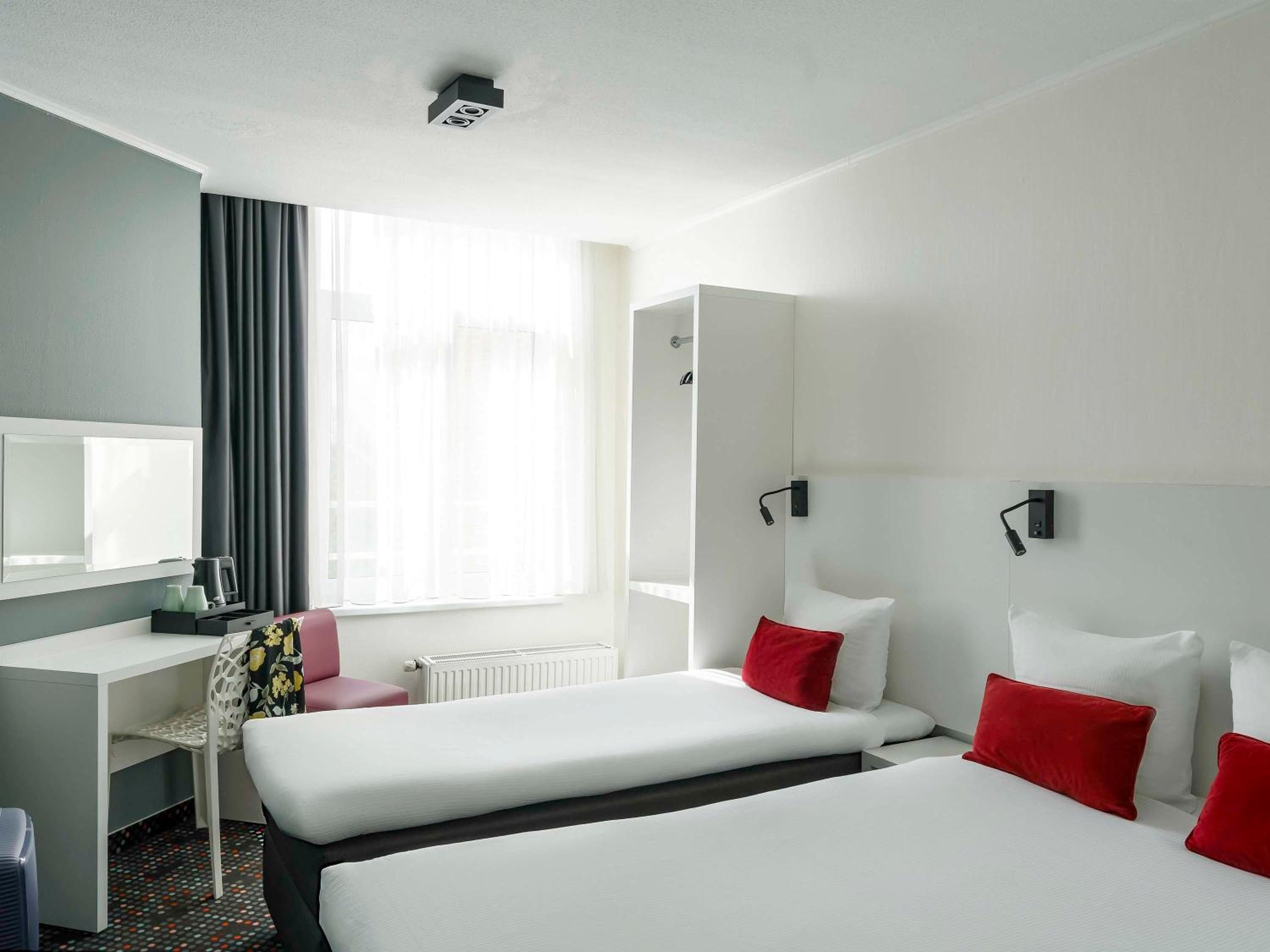ibis Styles Ámsterdam Ciudad — 7