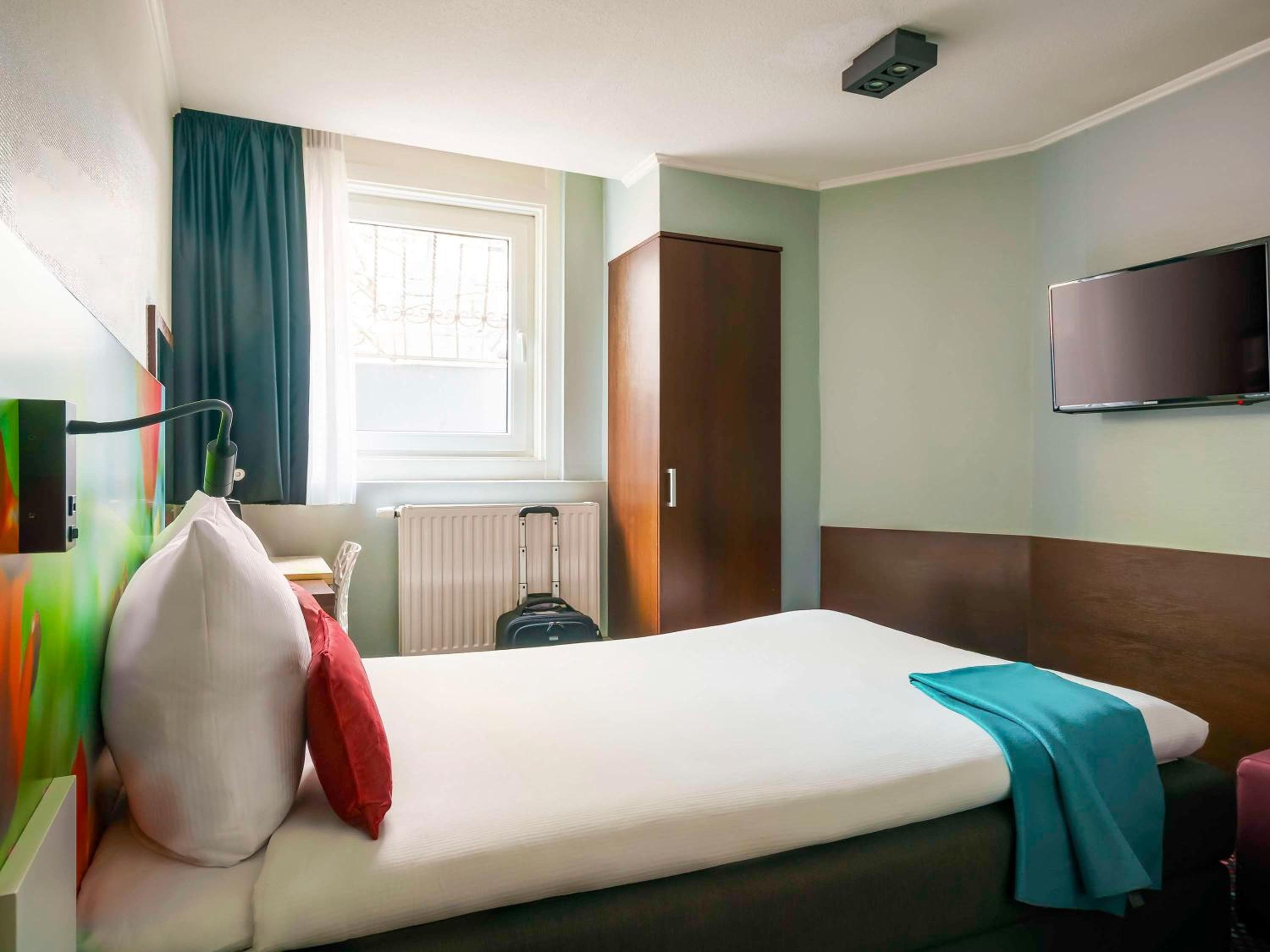 ibis Styles Ámsterdam Ciudad — 13
