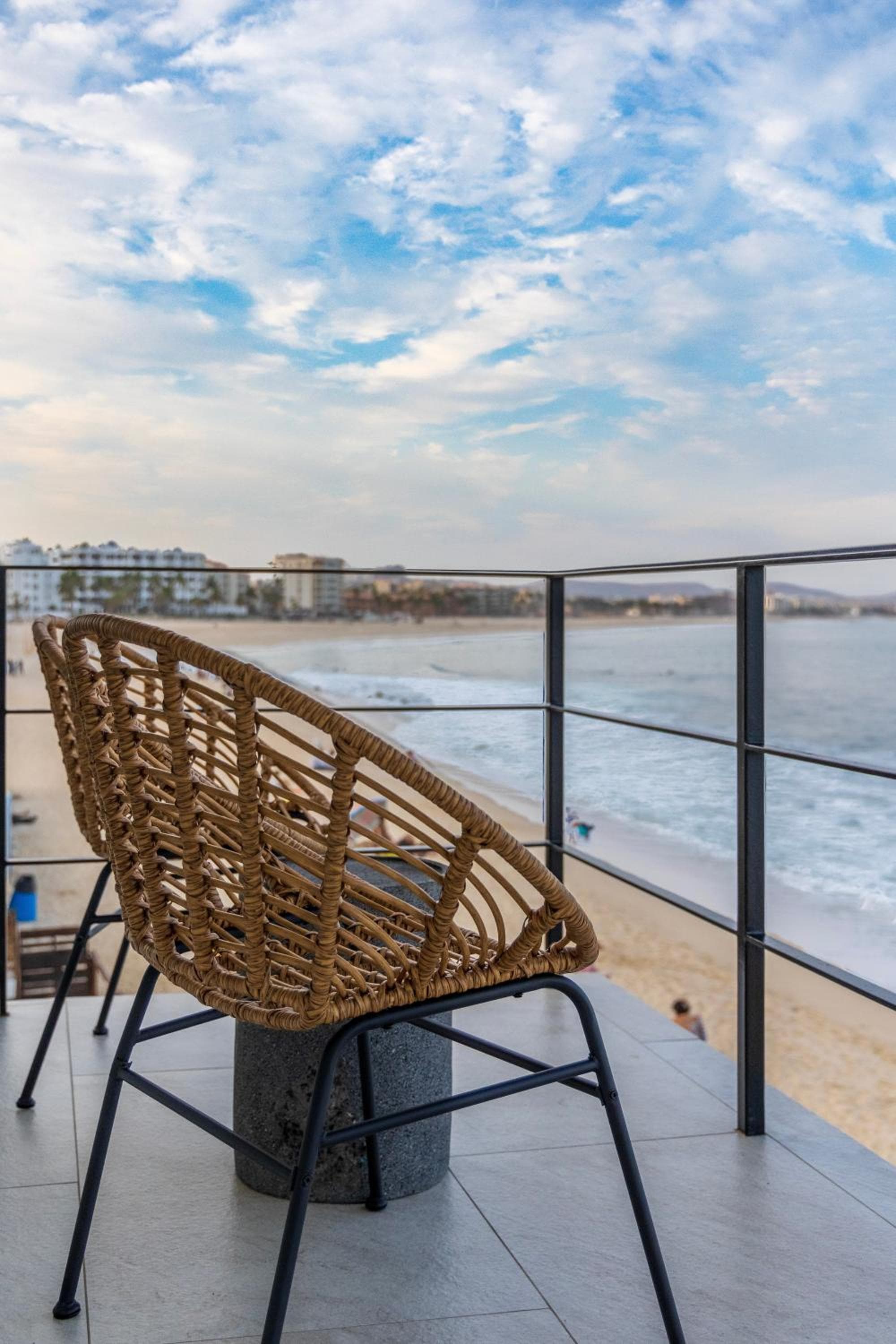 Cabo Break Hotel — 24