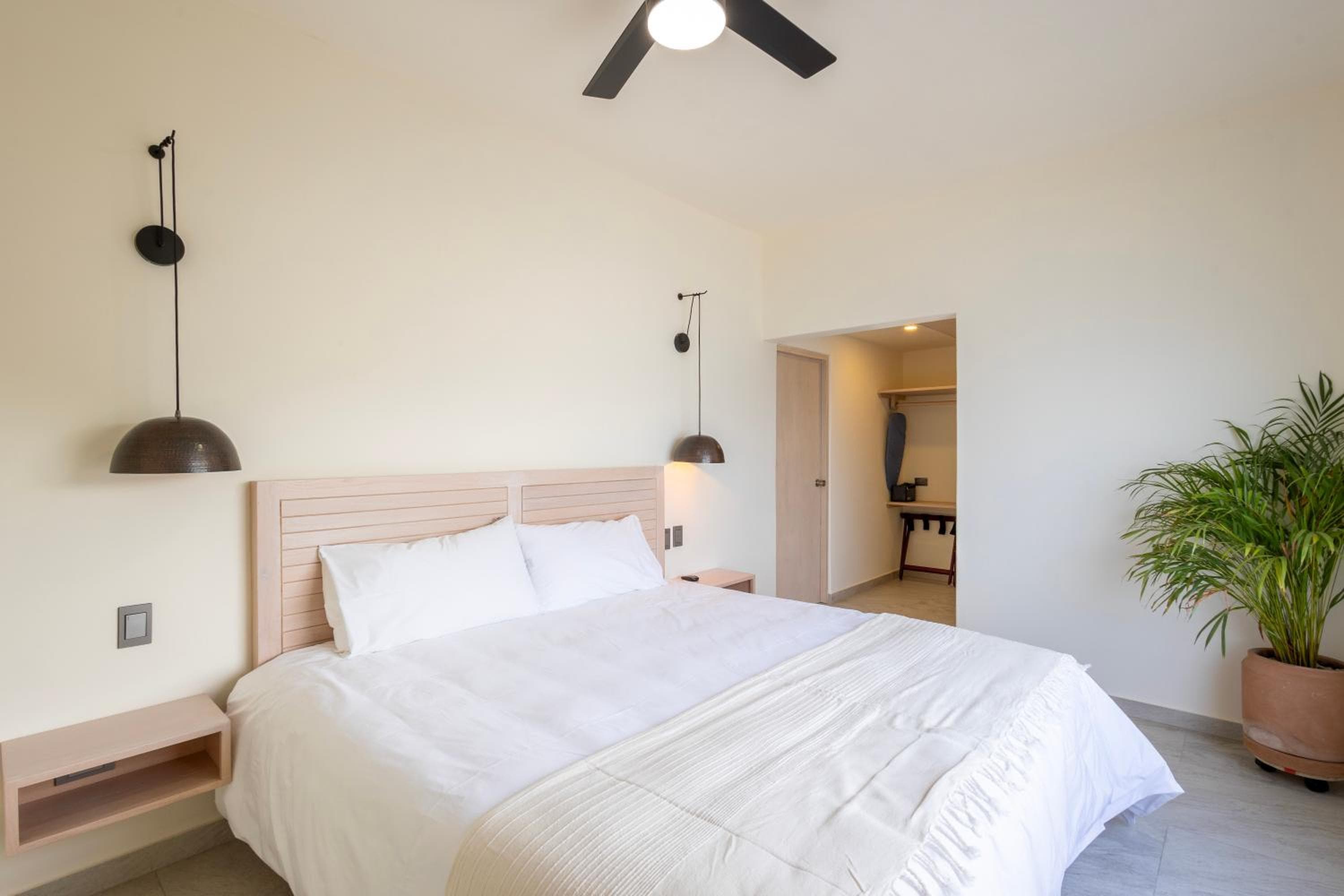 Cabo Break Hotel — 9