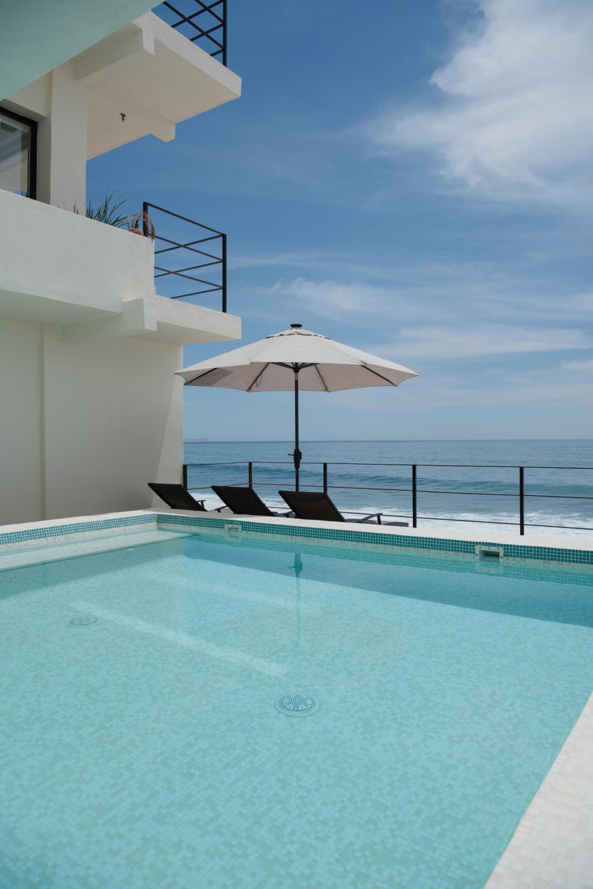 Cabo Break Hotel — 16