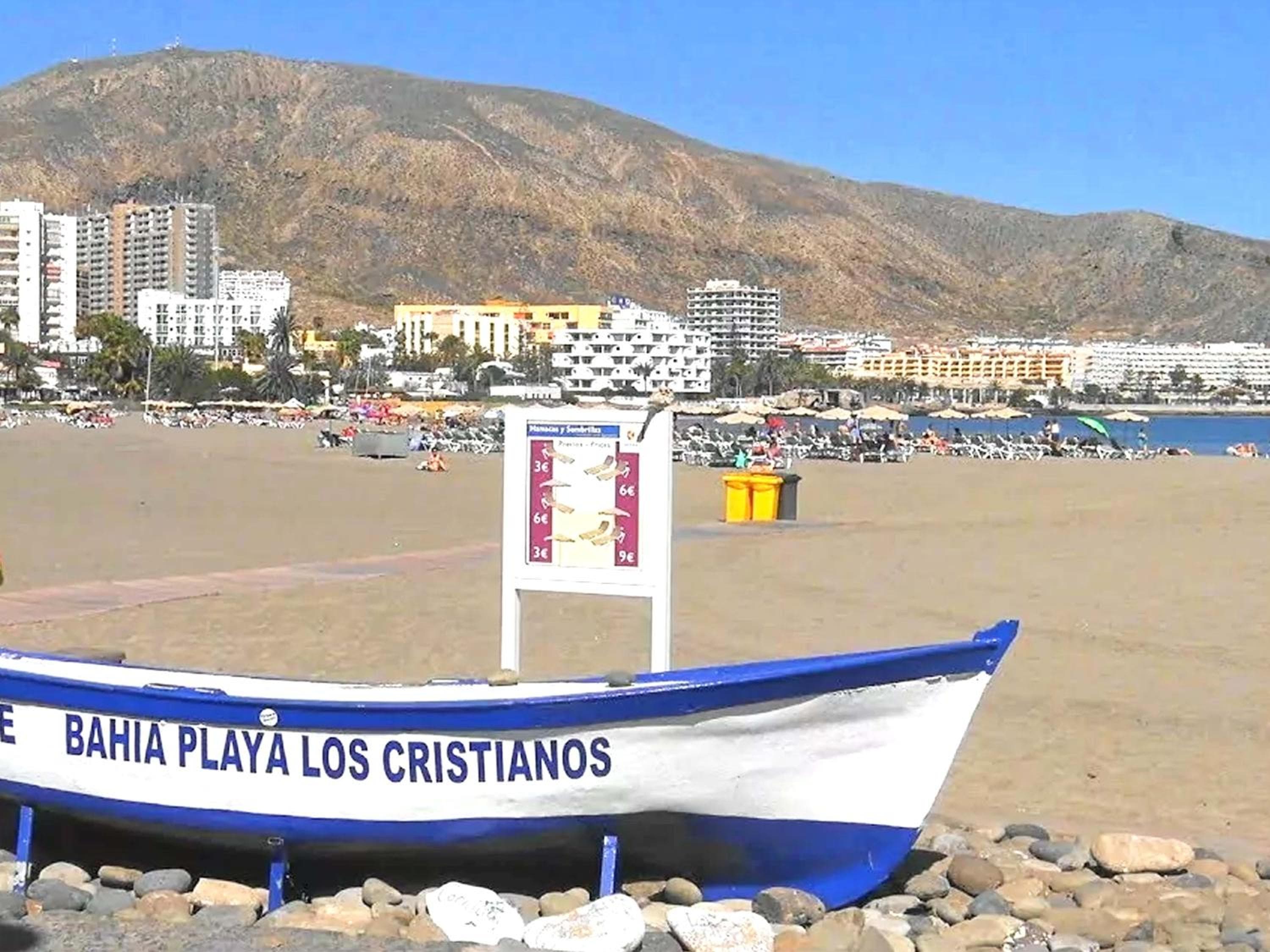 Encantador Apartamento con Terraza, Los Cristianos — 3