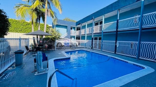 Hotel H-Wood — 24