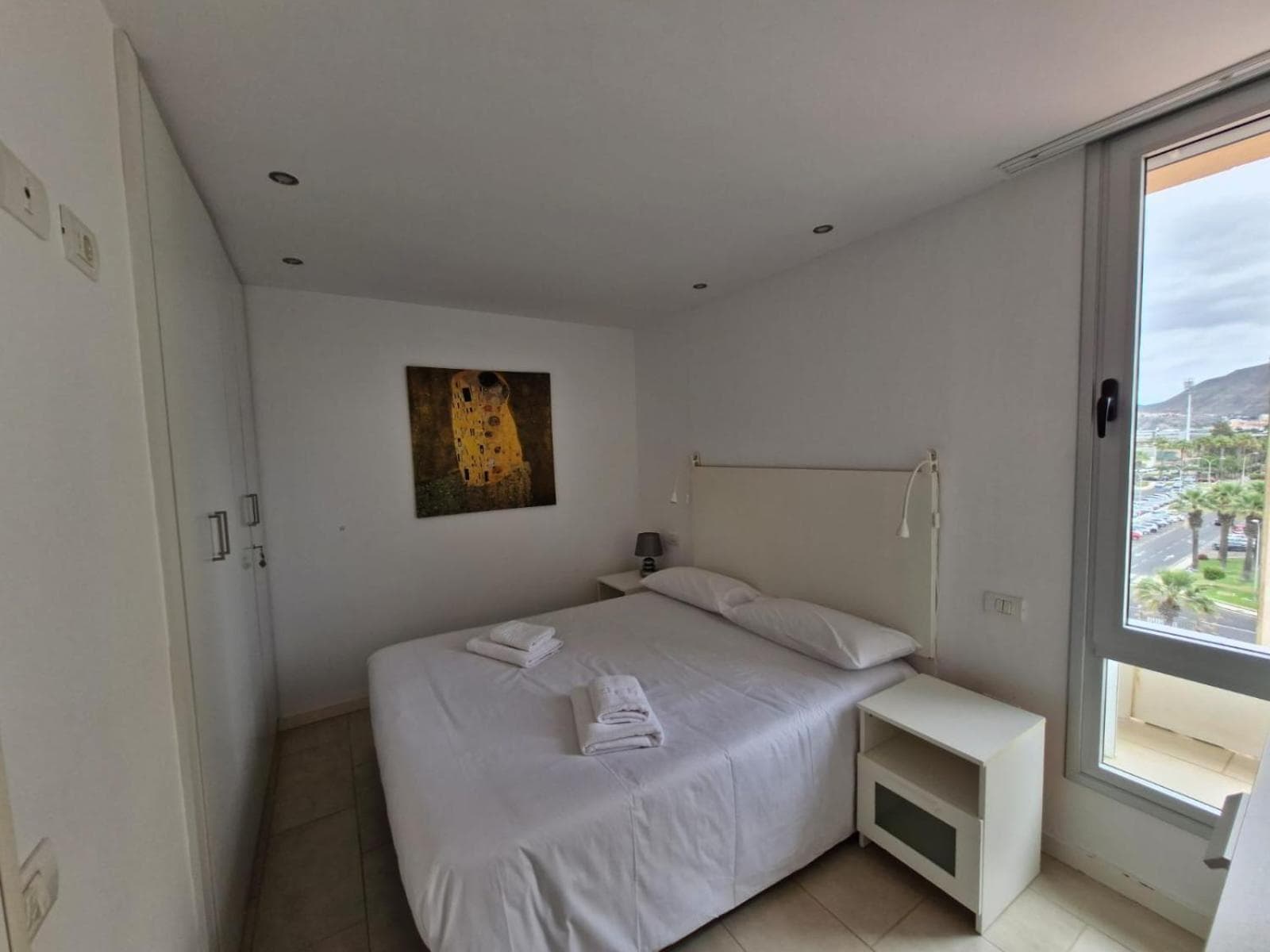 Central Charm - Las Americas — 5