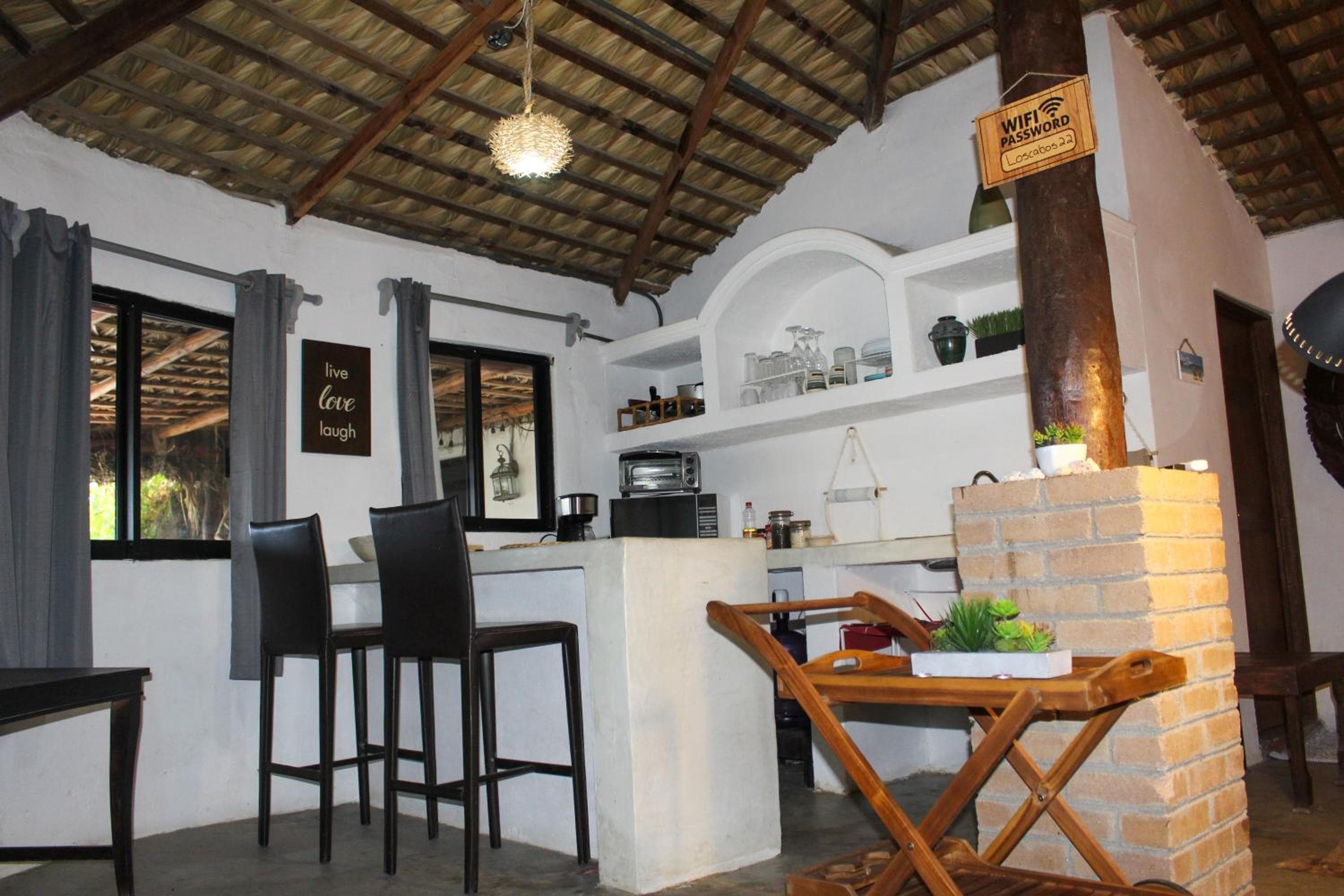 RUSTICO LOUNGE-Property in front of the beach — 28