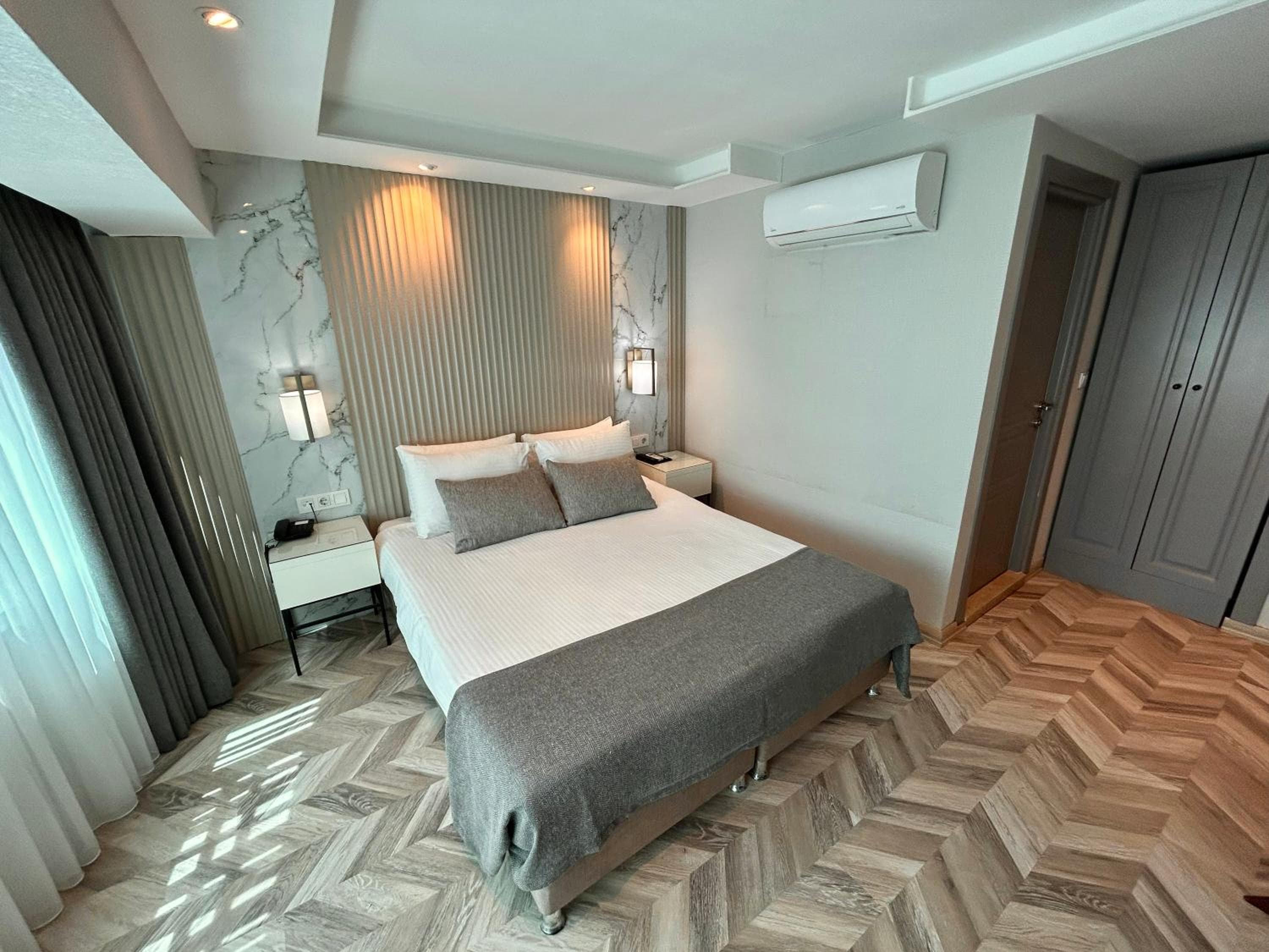 Lo spazioso Hotel Nişantaşı — 9