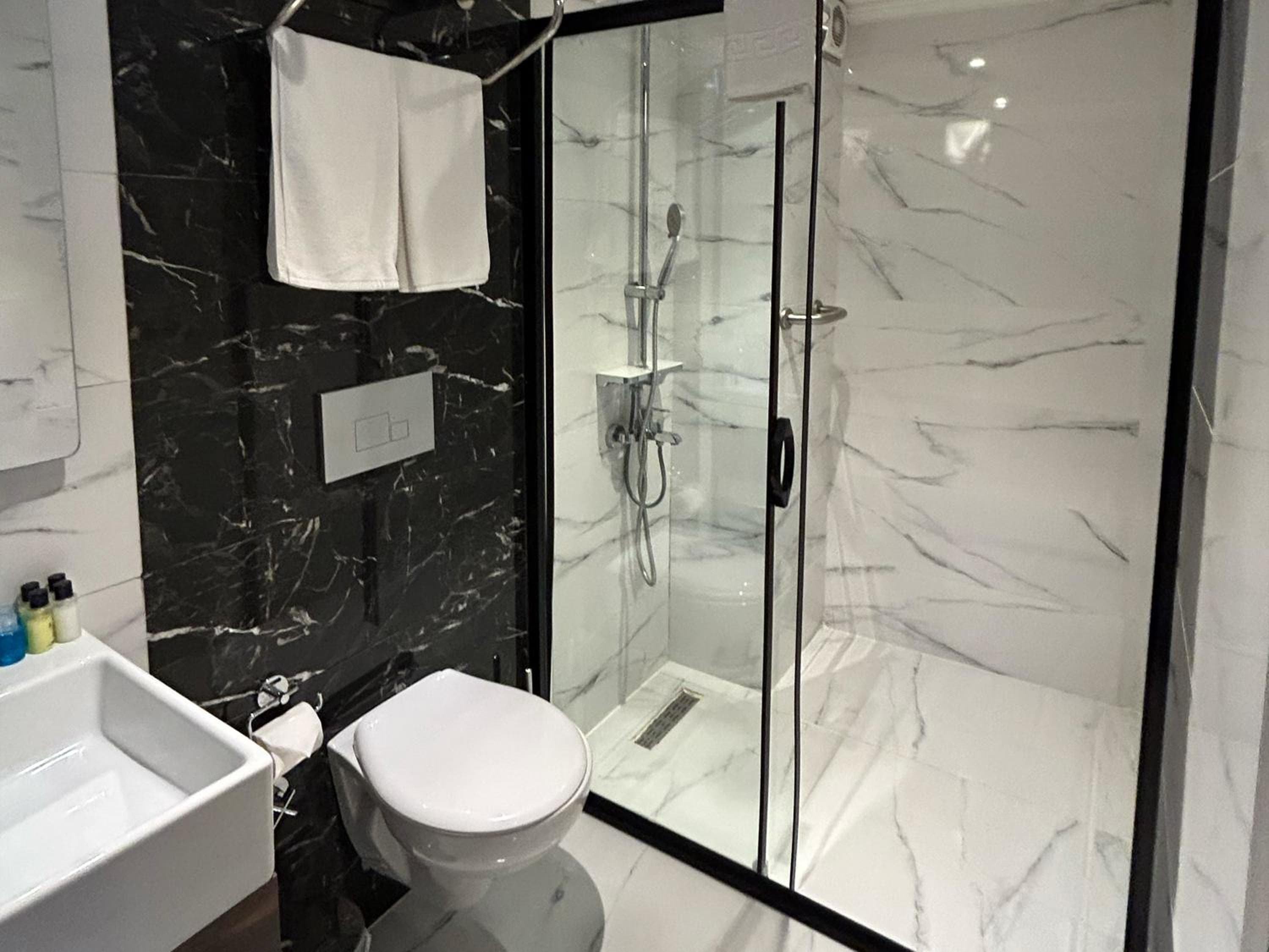 Lo spazioso Hotel Nişantaşı — 22